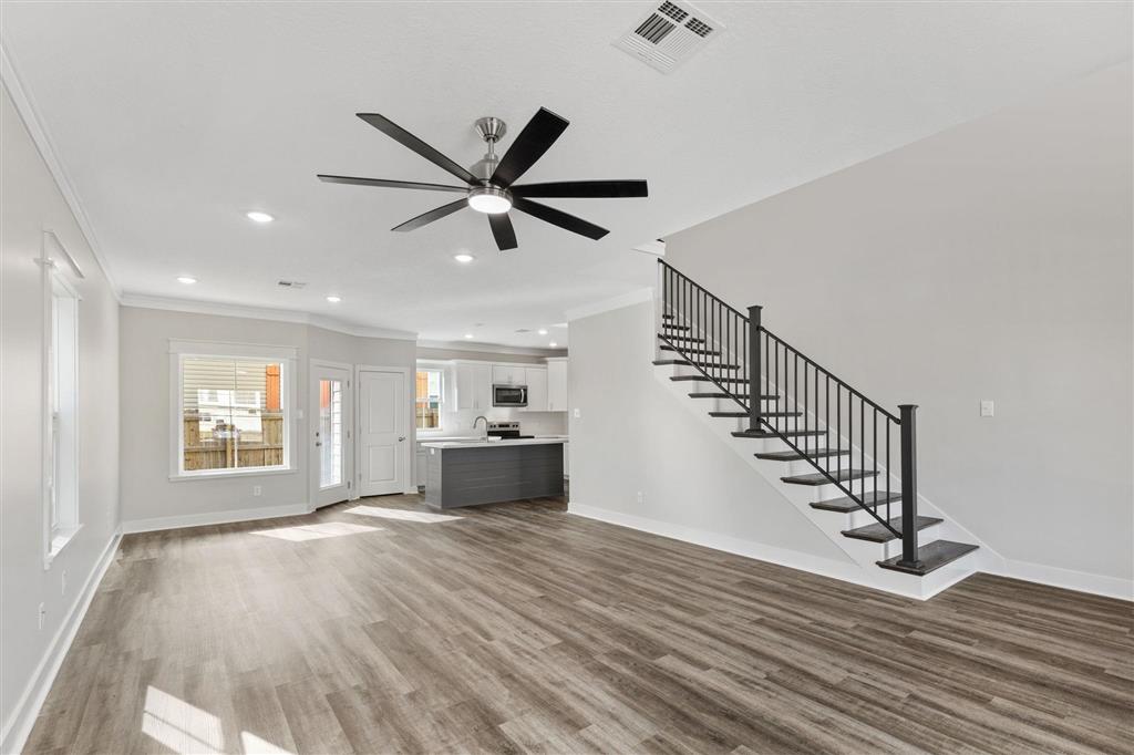 1711 Bilbo Street — photo 4