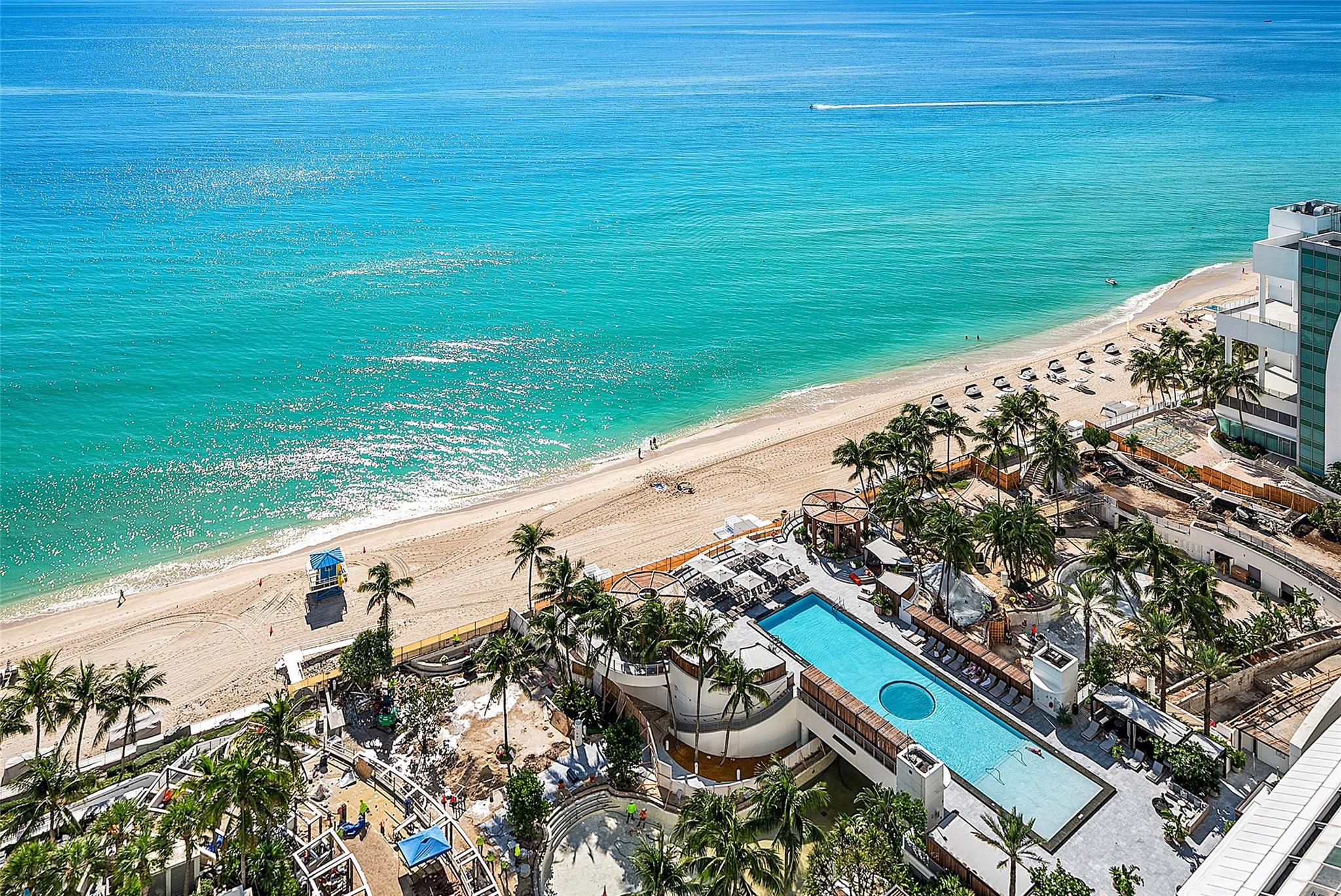 Diplomat Oceanfront Resid