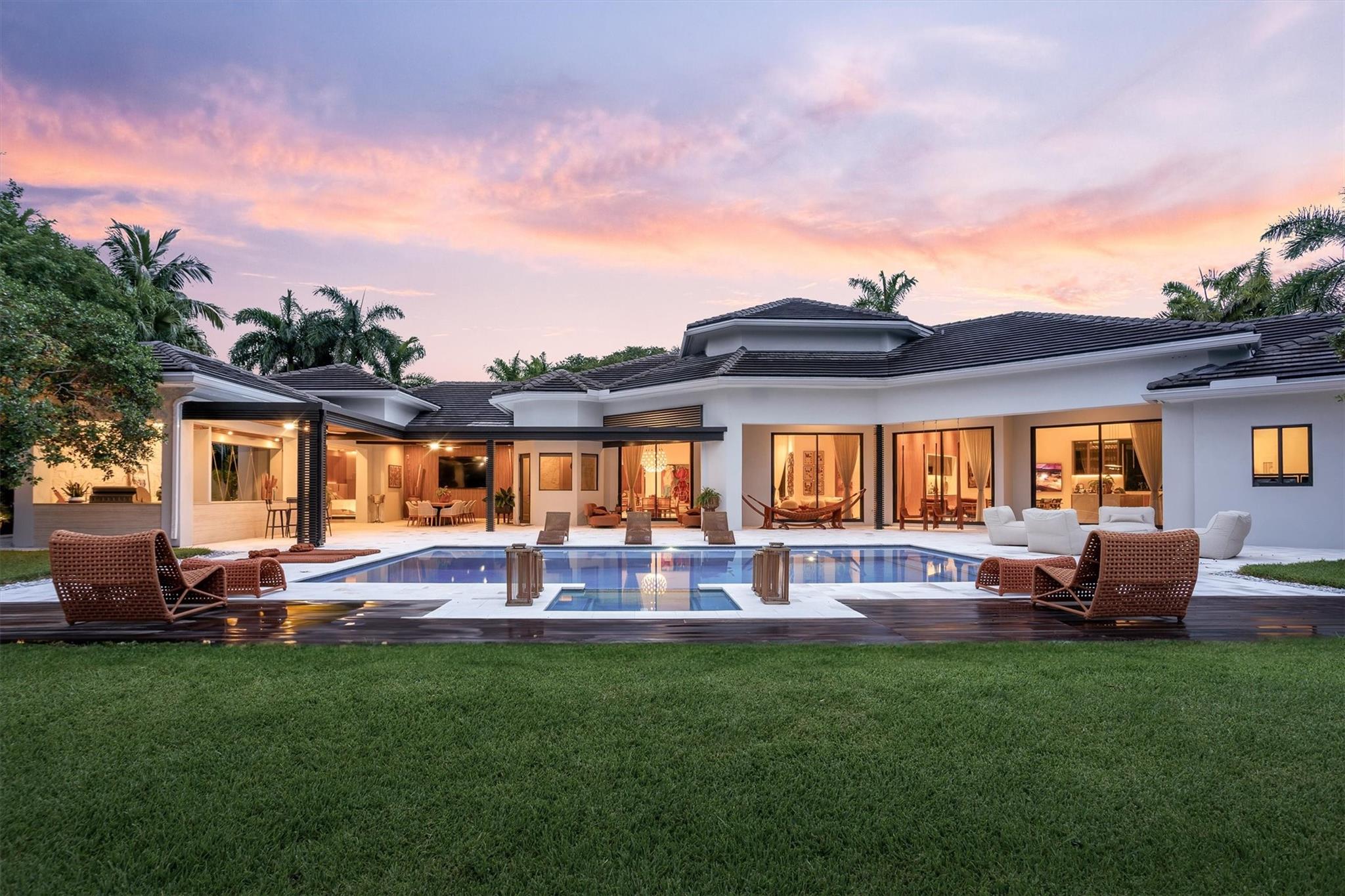 Homes for sale in Weston, FL | 3340 Paddock Rd, Weston, FL 33331 | MLS# F10526246