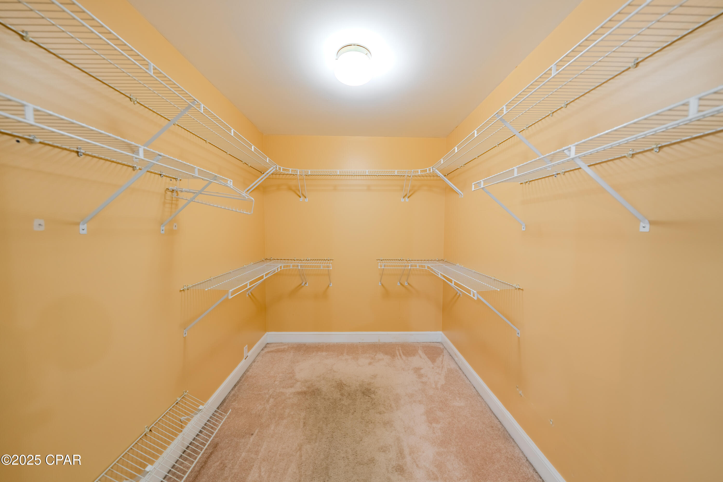 Image 17 For 5239 Oak Drive