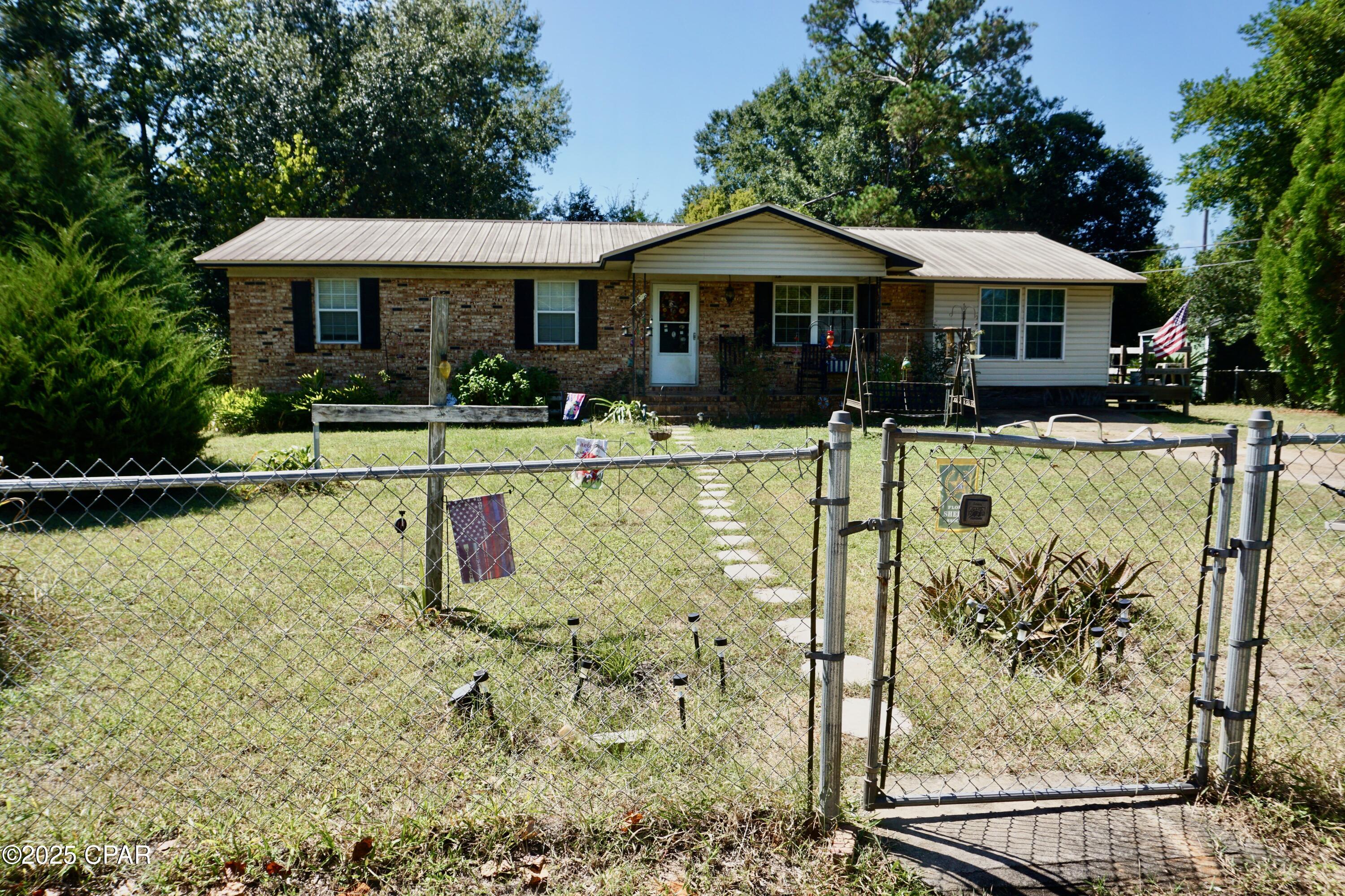 Details for 2071 Short Avenue, Sneads, FL 32460