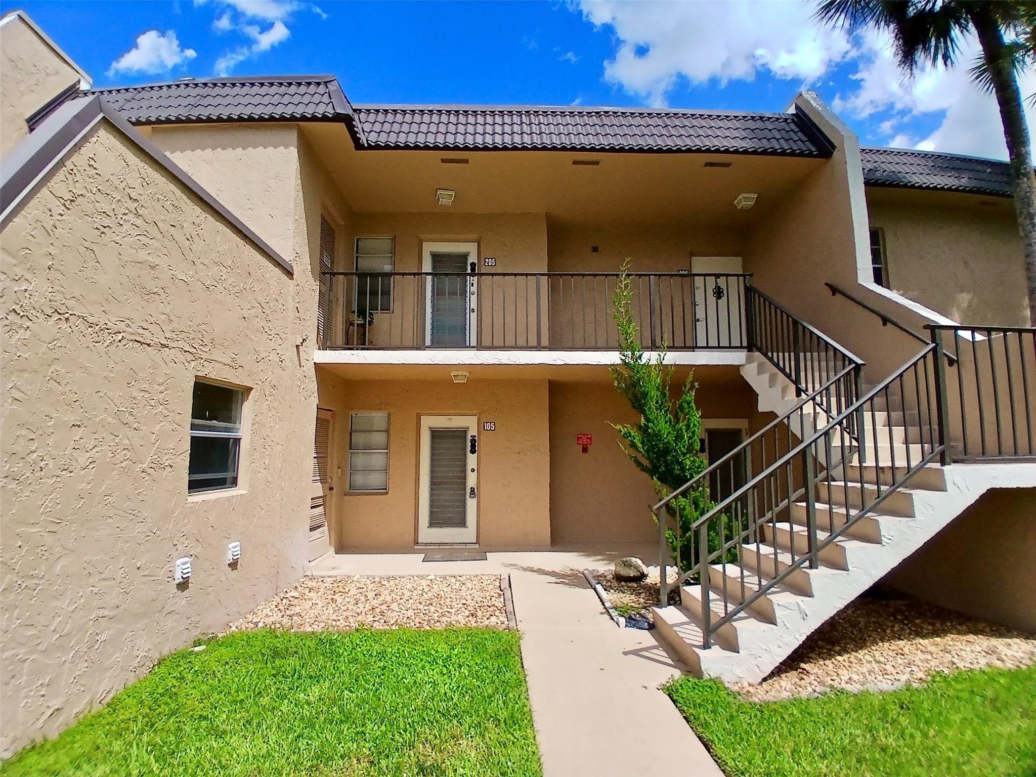 Homes for sale in West Palm Beach, FL | 100 Lake Meryl Dr #105, West Palm Beach, FL 33411 | MLS# F10526673