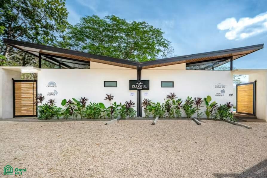 8 bed Single Family Homes For Sale in Santa Cruz, Guanacaste - 1