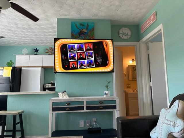 Homes for sale in Deerfield Beach, FL | 120 Ne 20Th Avenue #36, Deerfield Beach, FL 33441 | MLS# R11124183