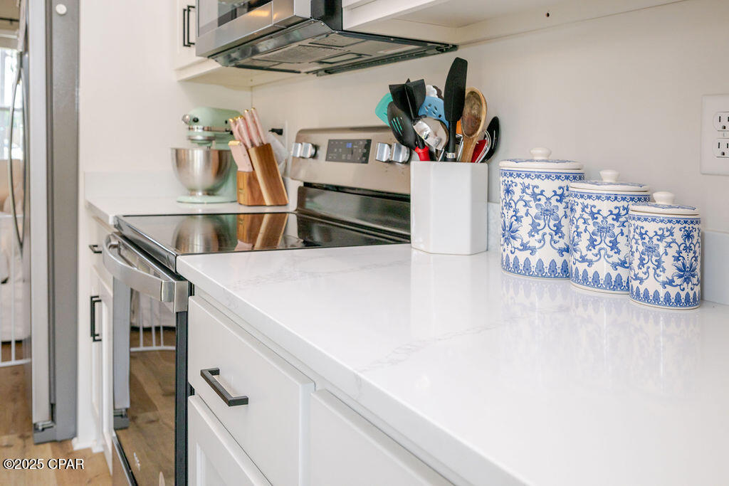 Image 17 For 3520 Mill Point Cove