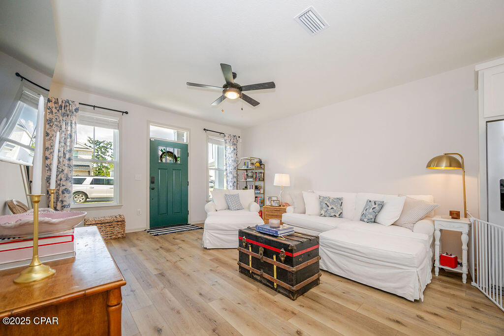 Image 6 For 3520 Mill Point Cove