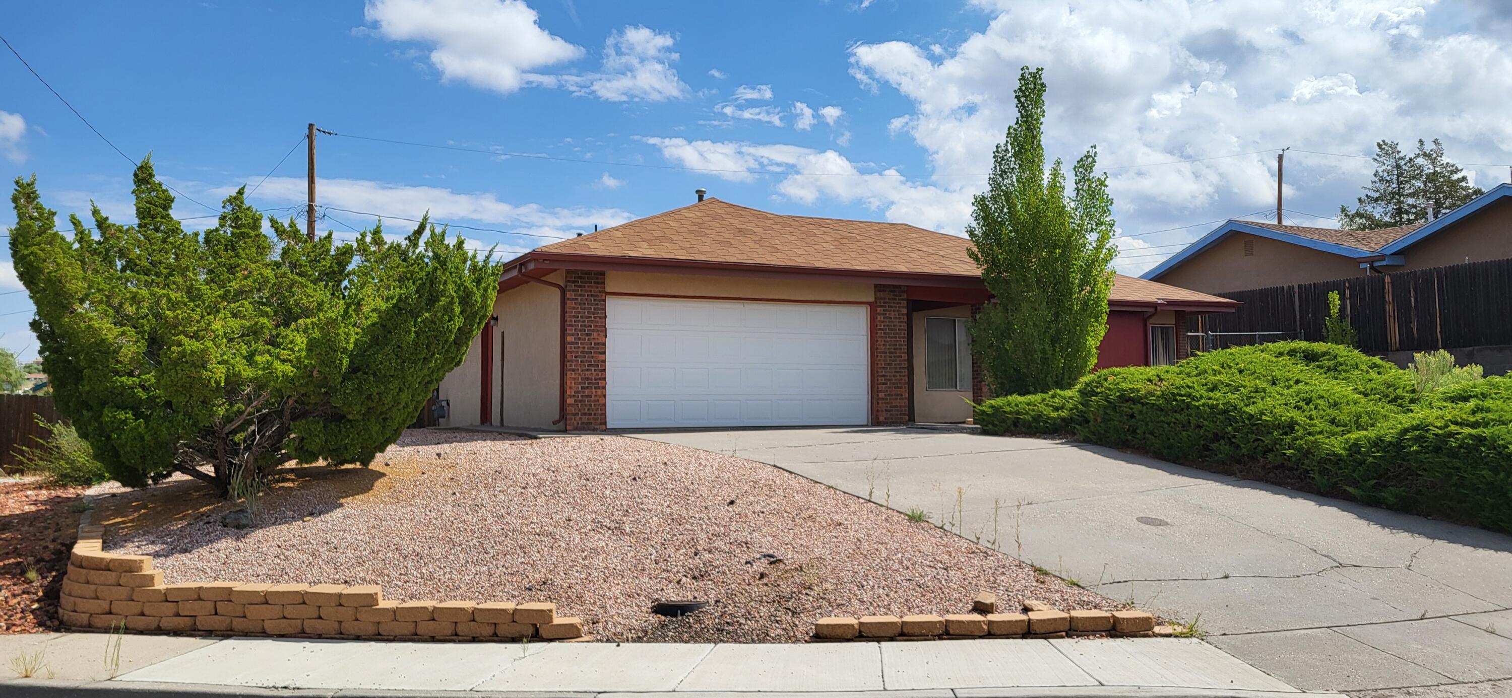 Homes for sale in Gallup, NM | 203 Cactus Rd, Gallup, NM 87301 | MLS# 1091459