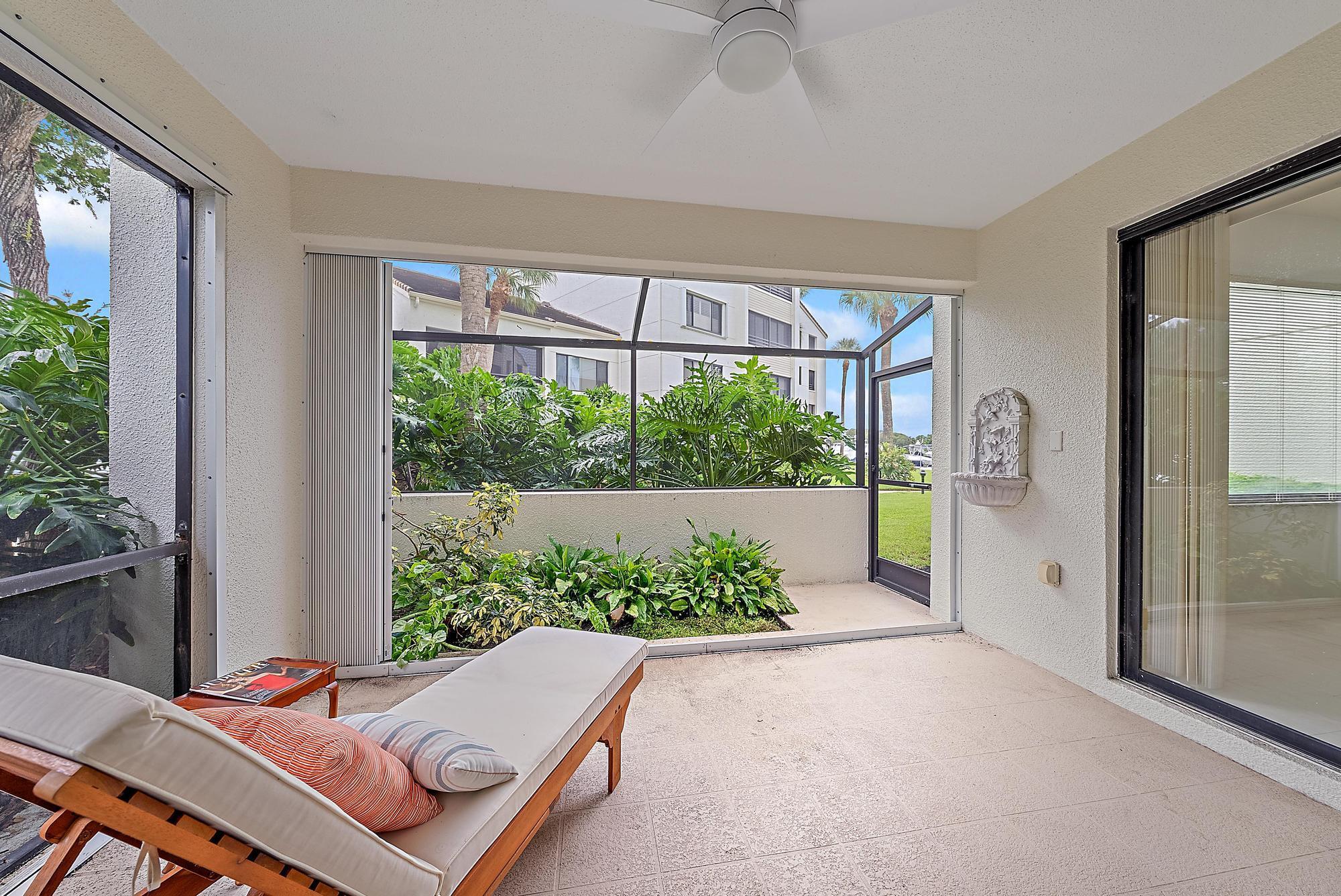 Homes for sale in Juno Beach, FL | 811 Oak Harbour Dr, Juno Beach, FL 33408 | MLS# R11124209