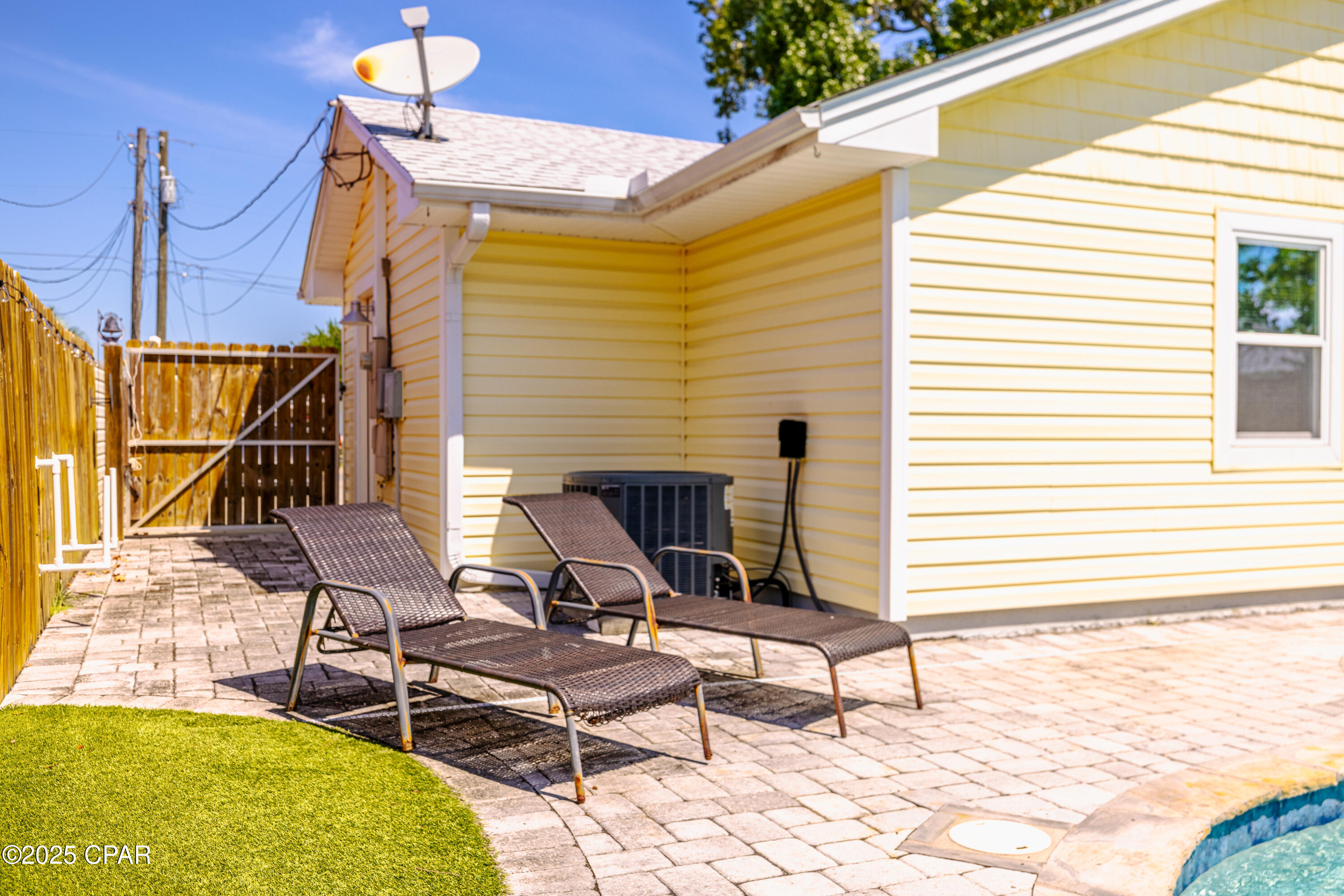 Image 20 For 123 Oleander Circle