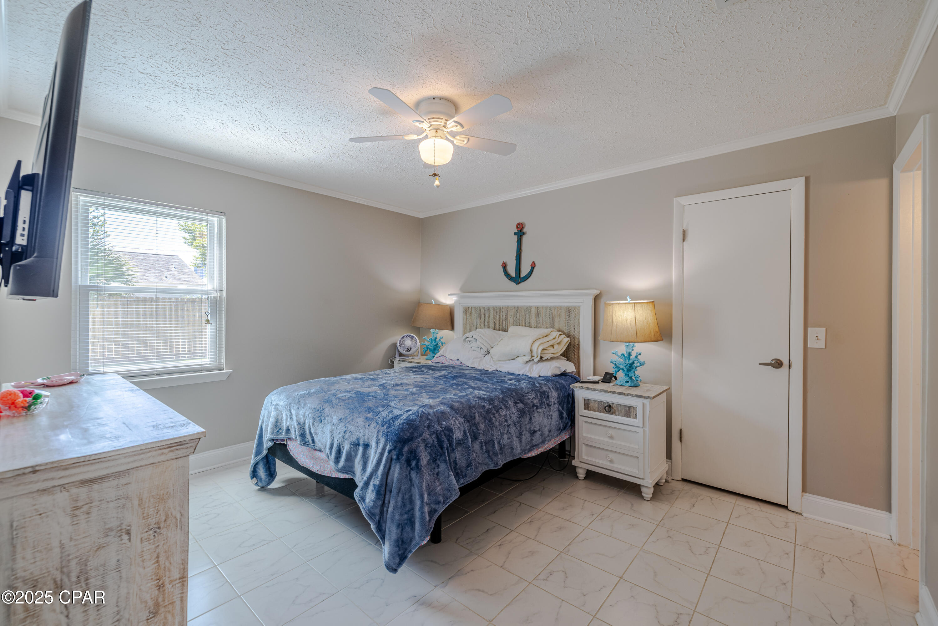 Image 34 For 123 Oleander Circle