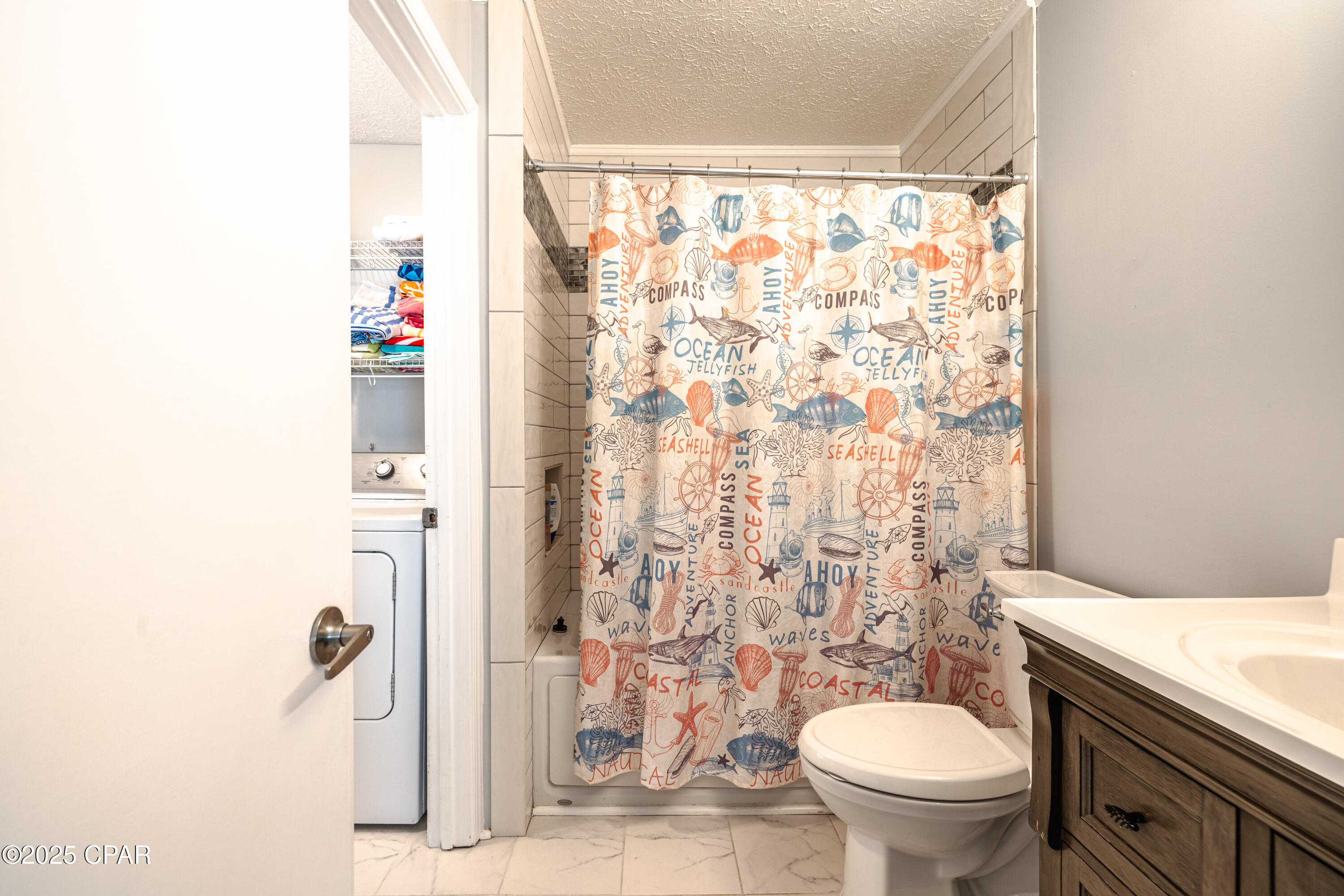 Image 38 For 123 Oleander Circle