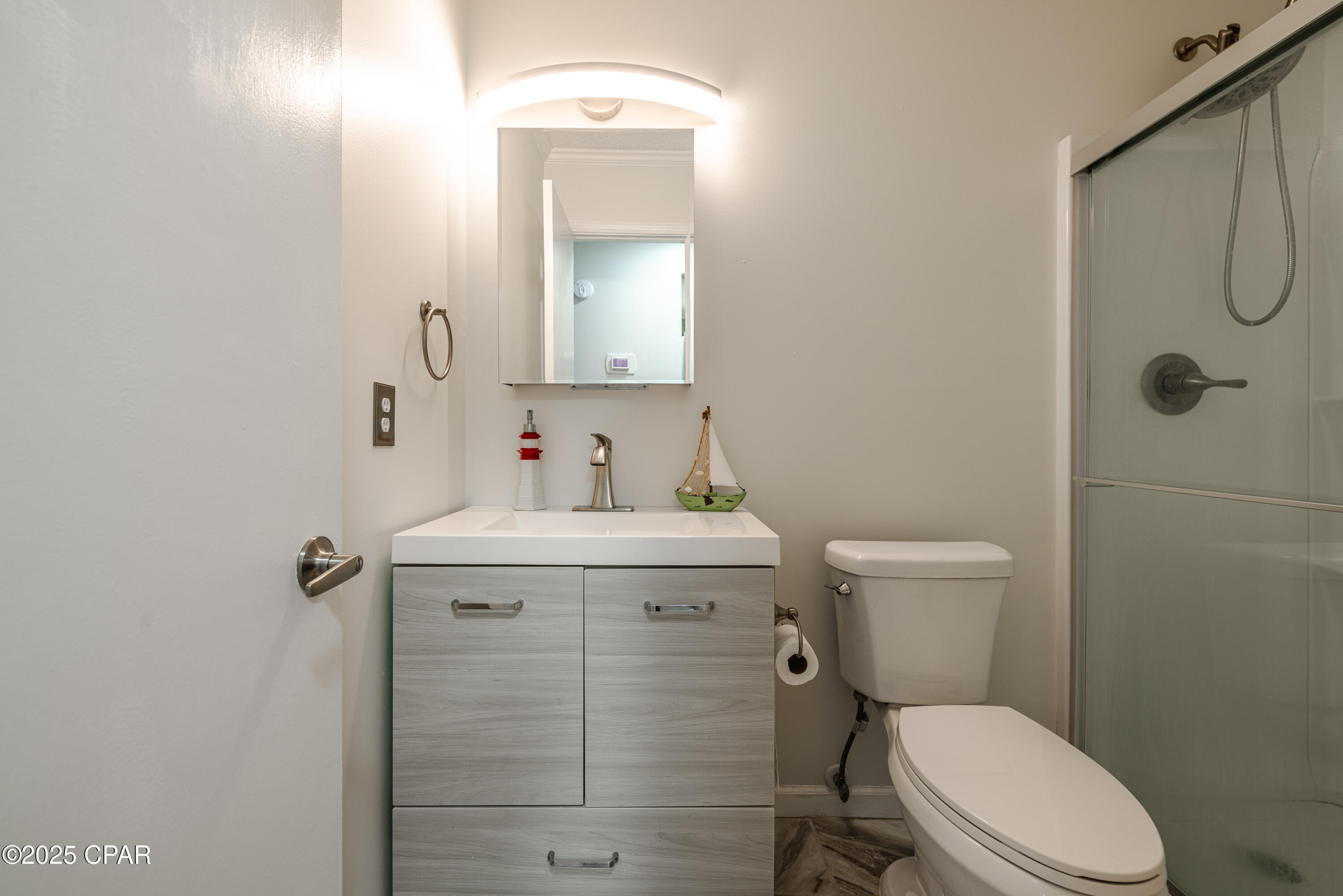 Image 39 For 123 Oleander Circle