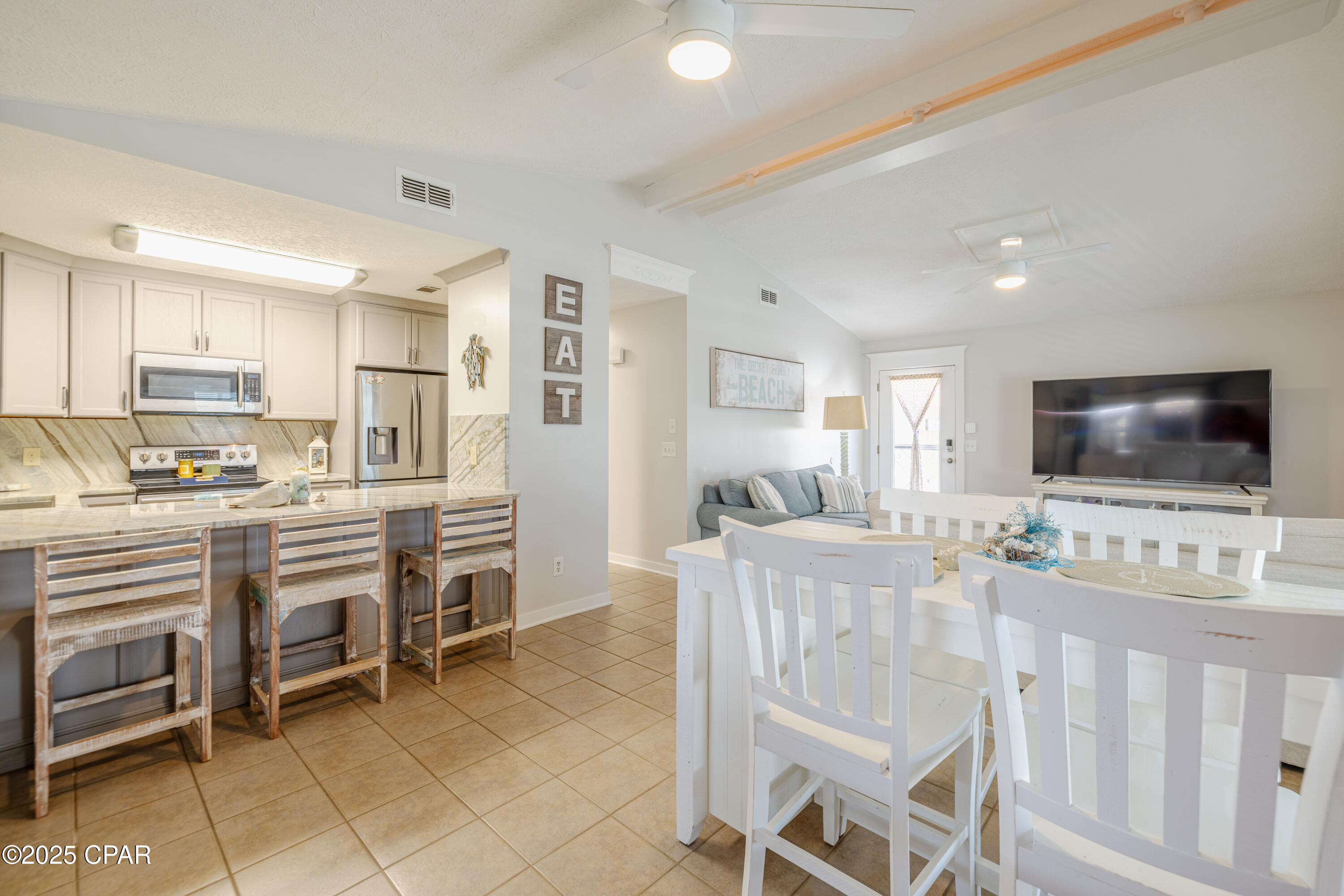 Image 50 For 123 Oleander Circle