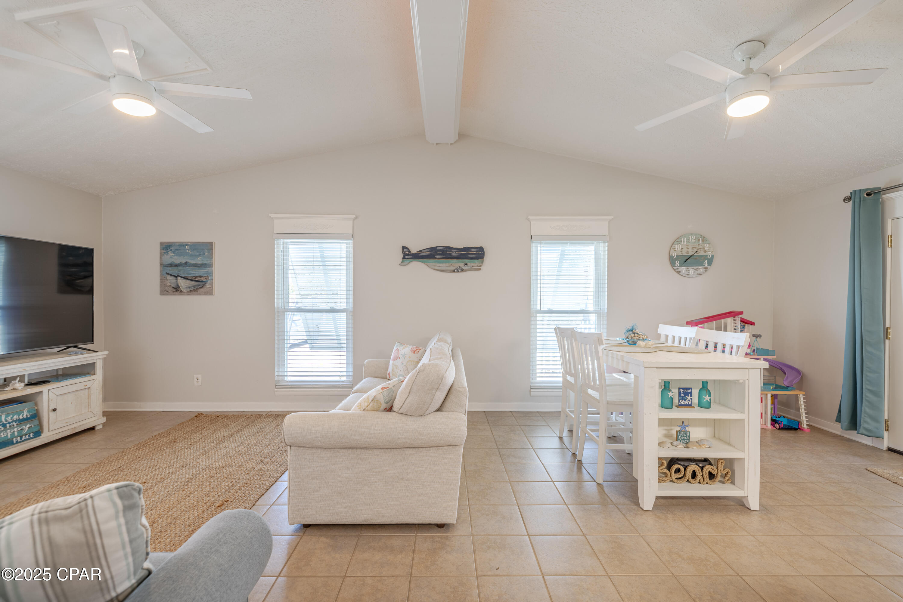 Image 53 For 123 Oleander Circle