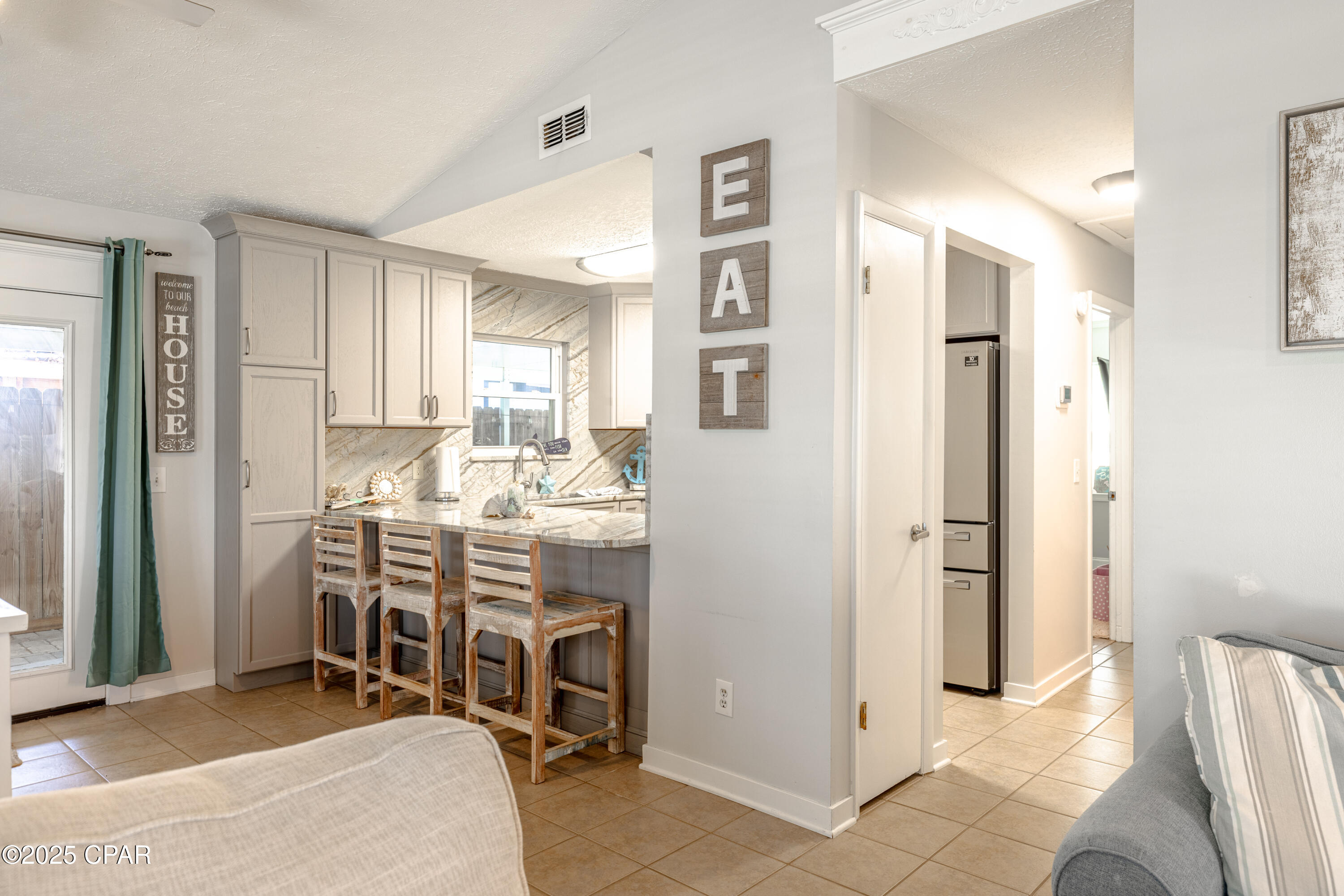 Image 55 For 123 Oleander Circle