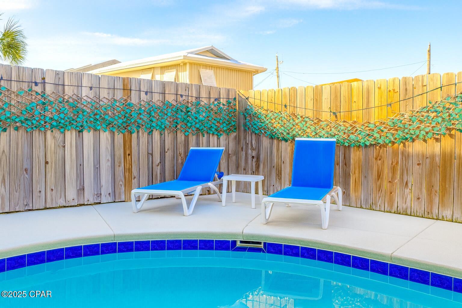 Listing photo id 55 for 5310 Thomas Drive