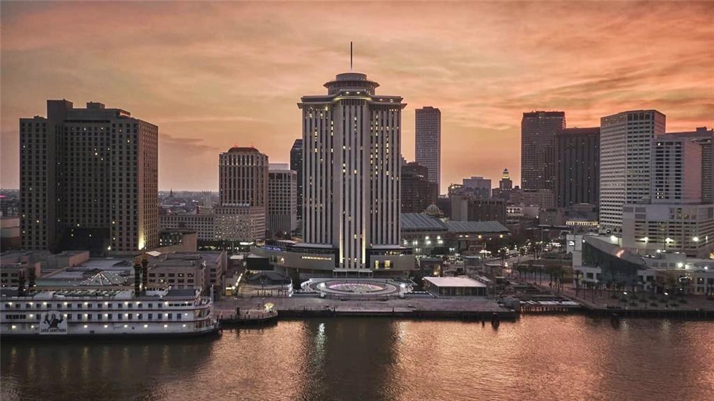 listing main picture