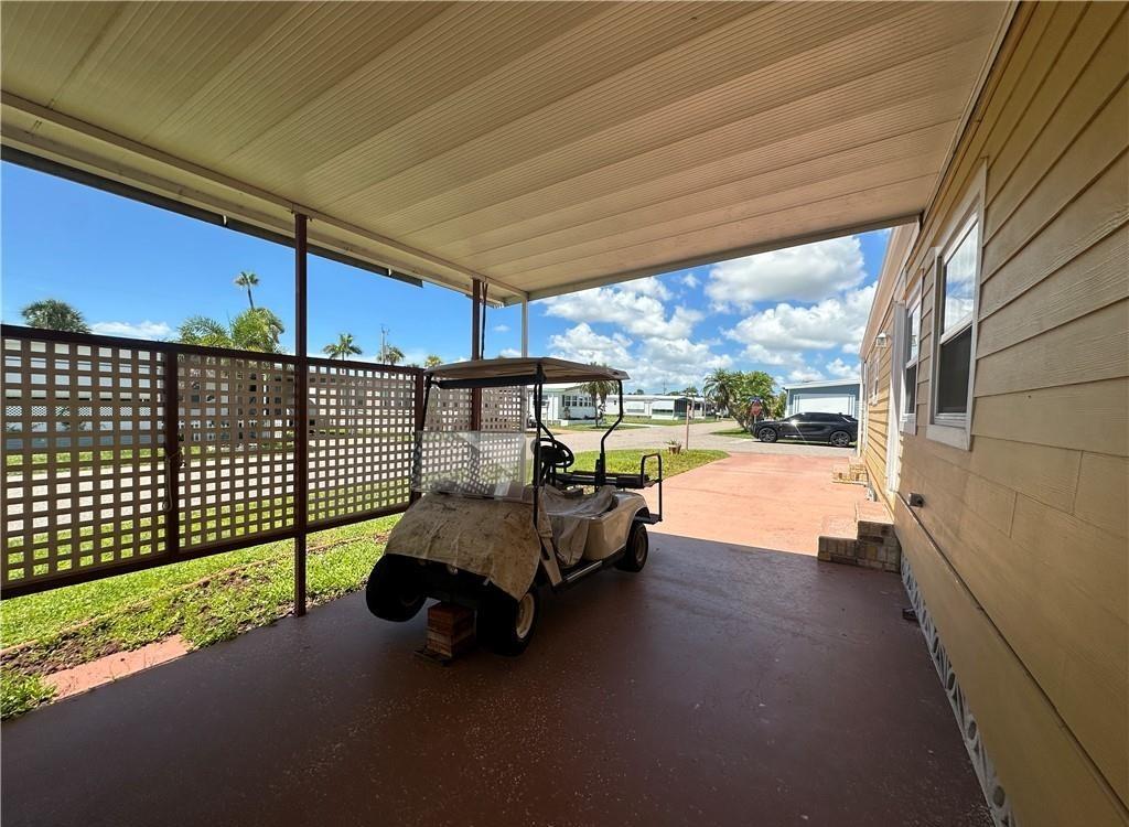 Homes for sale in North Fort Myers, FL | 14700 Patrick Henry Rd #1, North Fort Myers, FL 33917 | MLS# F10526655