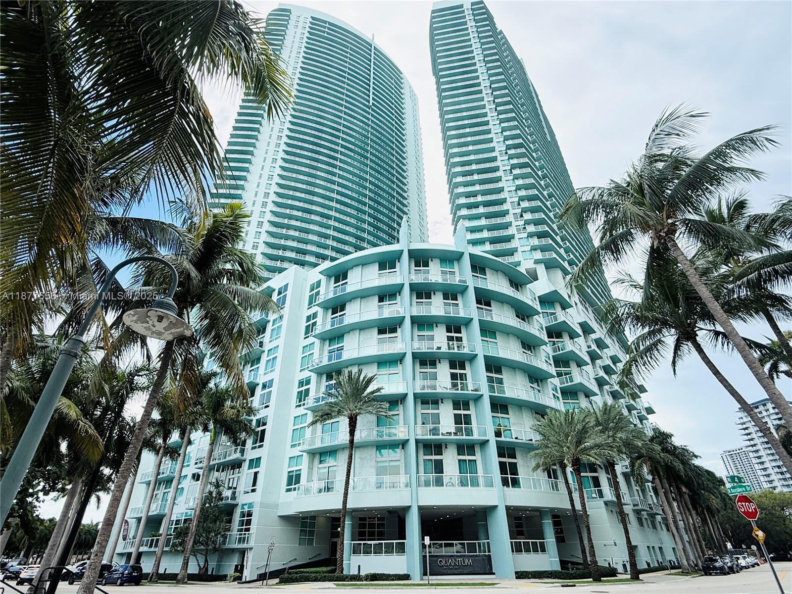 Quantum On The Bay Condo