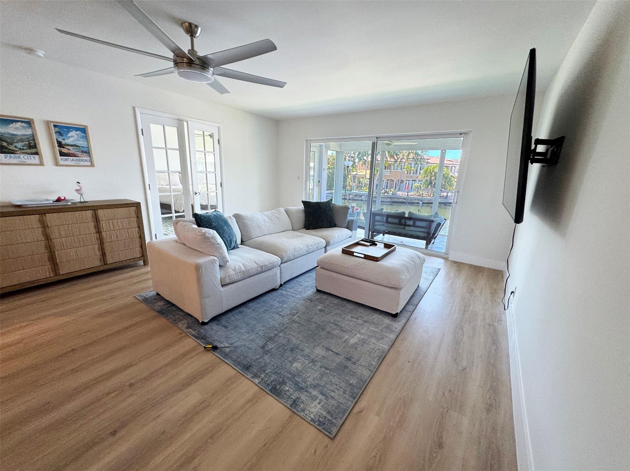 Homes for sale in Lighthouse Point, FL | 2330 Ne 36Th Street #11, Lighthouse Point, FL 33064 | MLS# F10526144