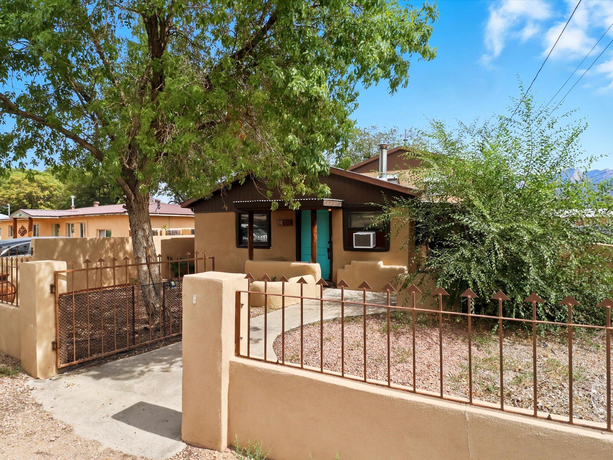 Homes for sale in Bernalillo, NM | 1174 Calle San Lorenzo, Bernalillo, NM 87004 | MLS# 1091465