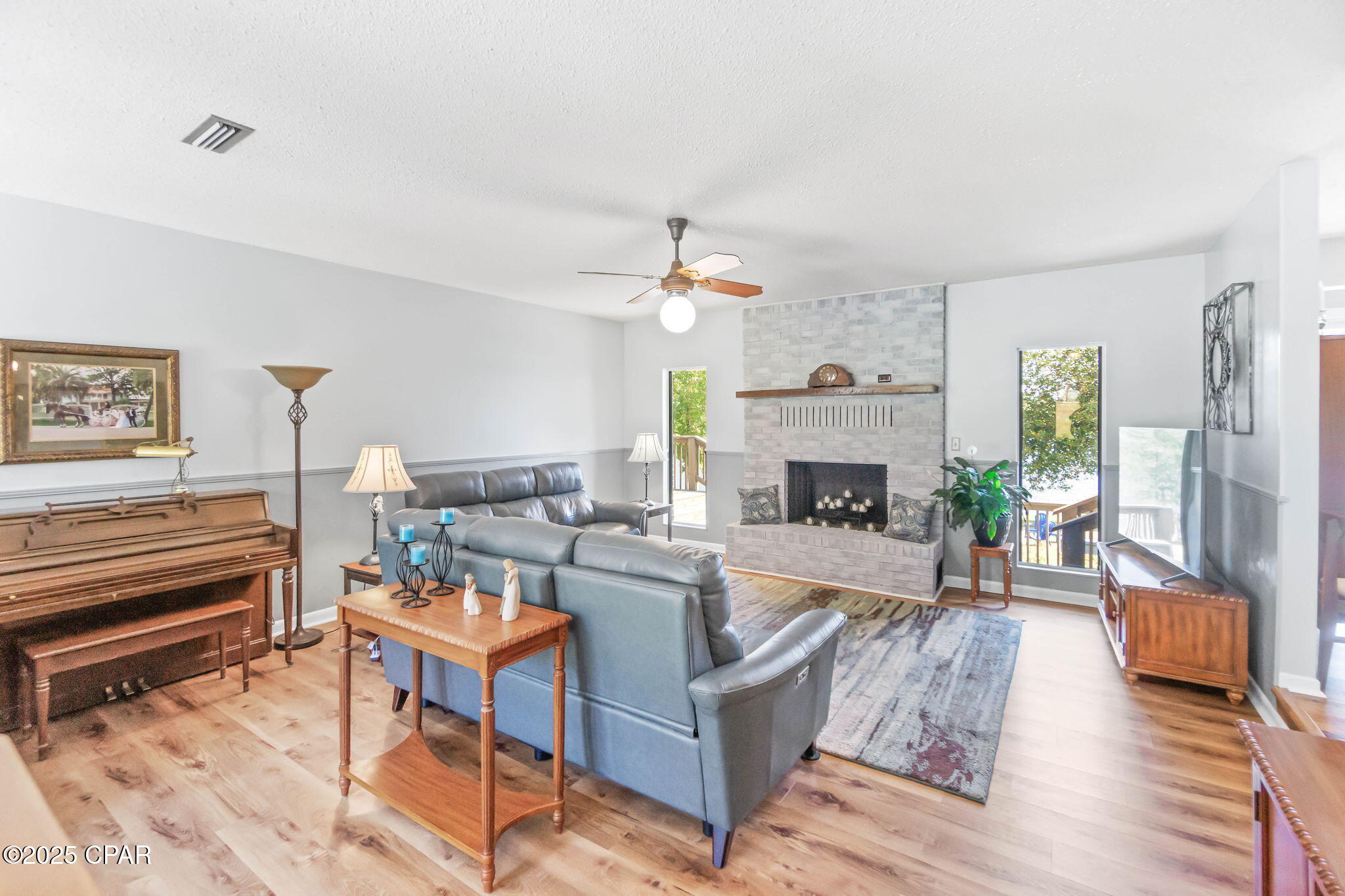 Image 7 For 2691 Marian Drive