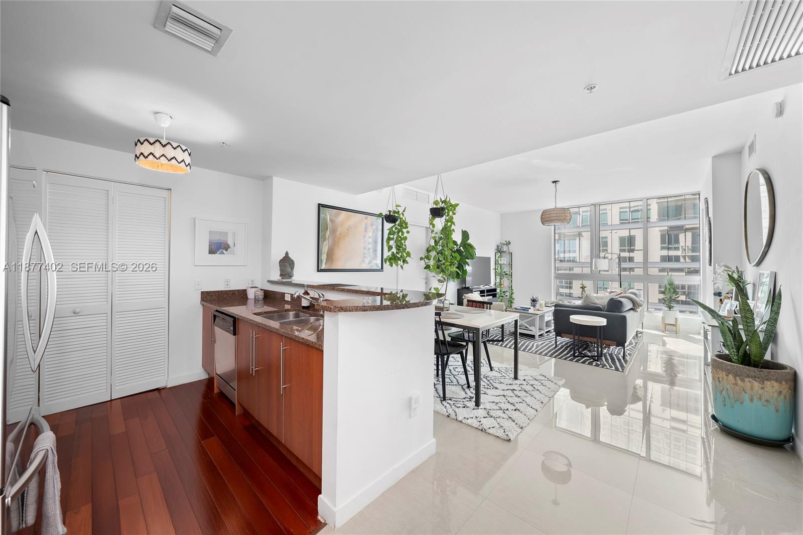 300 Biscayne Blvd Unit T-3604, Miami, Florida 33131