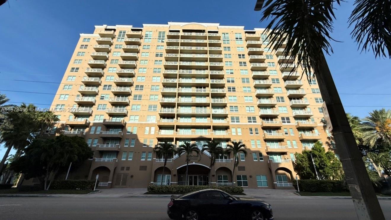 Da Vinci On Douglas Condo
