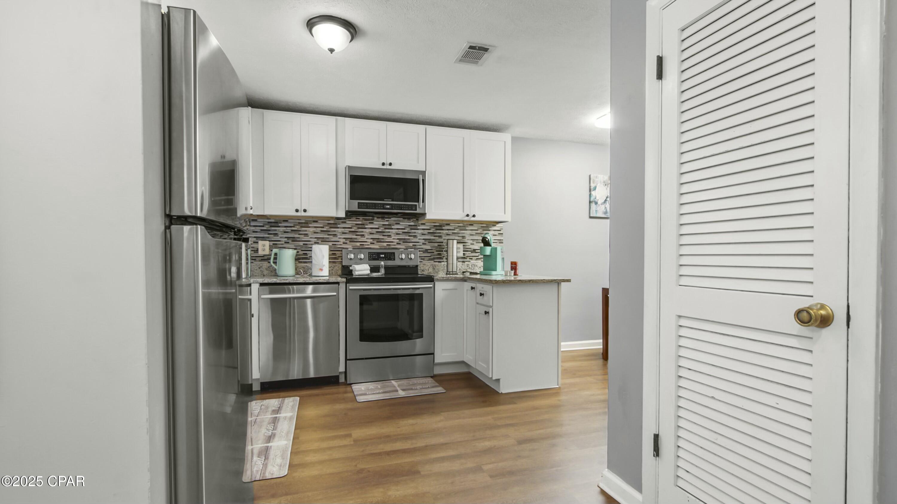 Image 8 For 628 Caladium Circle A