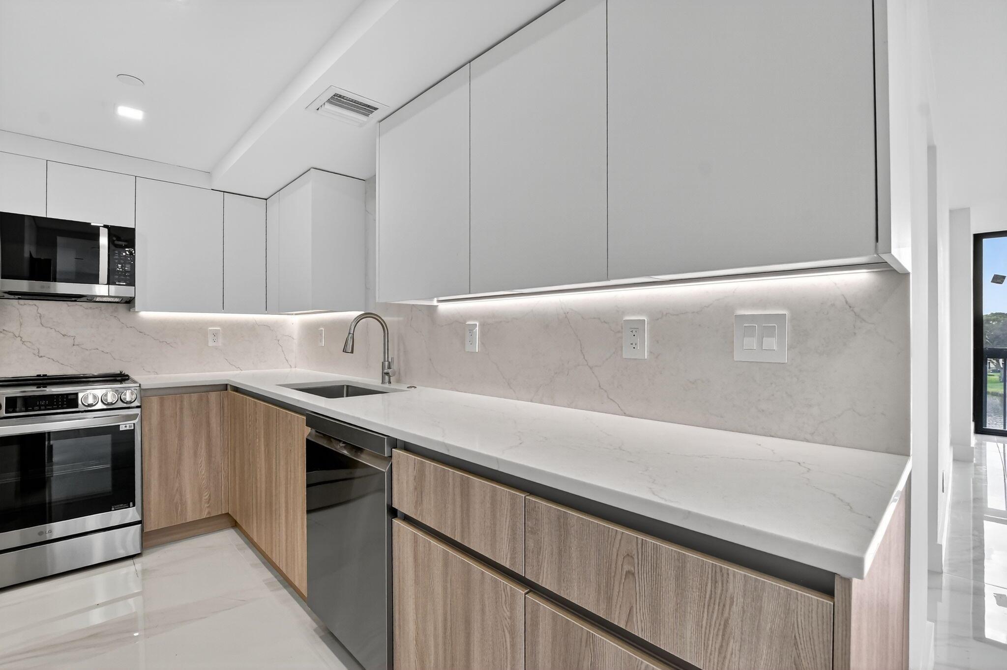 Homes for sale in Boca Raton, FL | 1743 Bridgewood Dr, Boca Raton, FL 33434 | MLS# R11124342