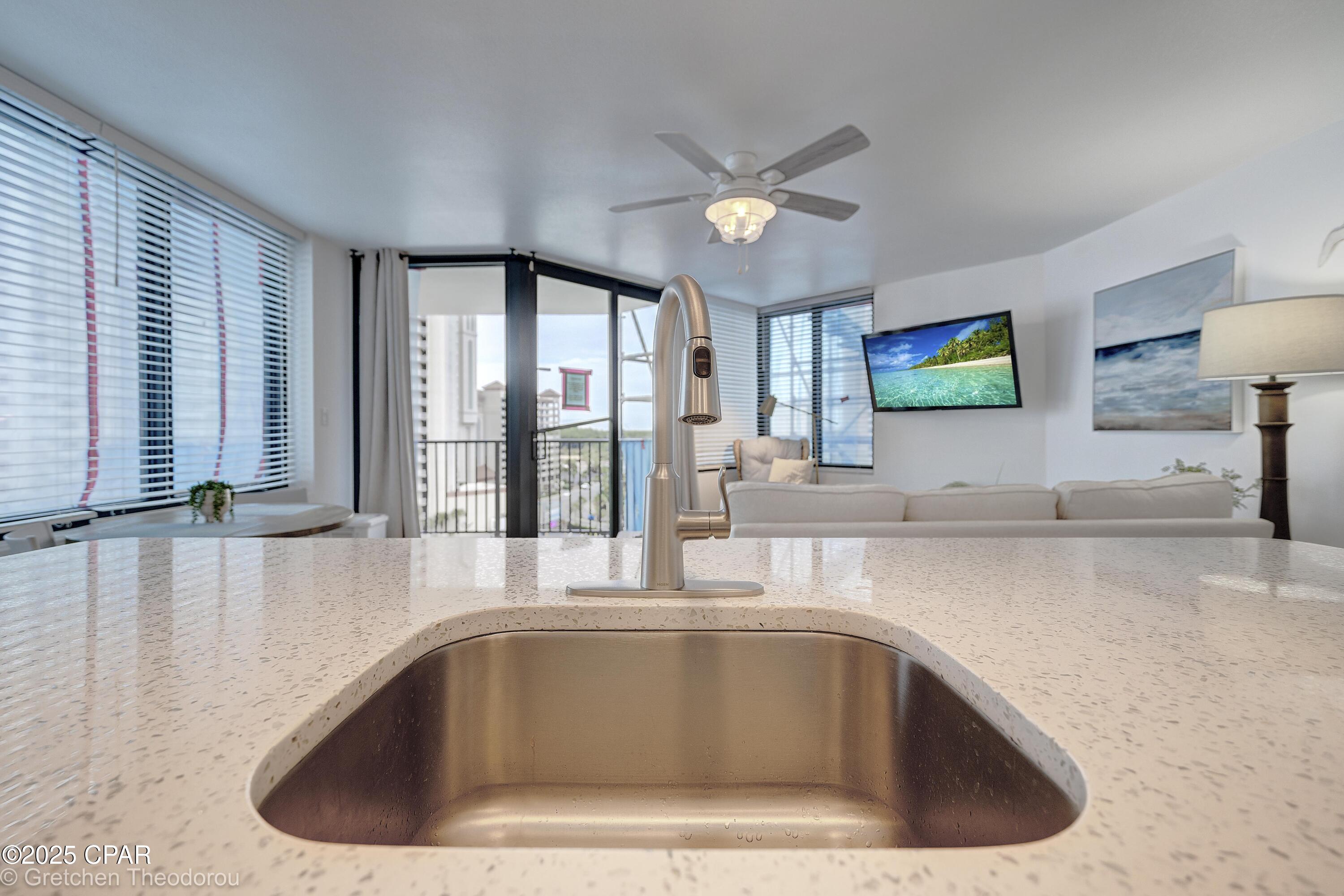 Image 19 For 9850 Thomas Drive 912w