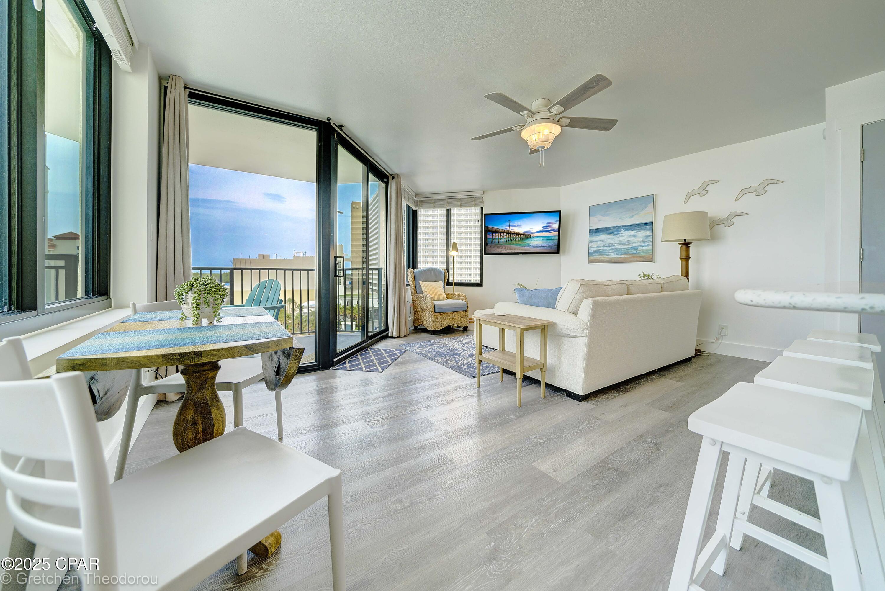 Image 2 For 9850 Thomas Drive 912w