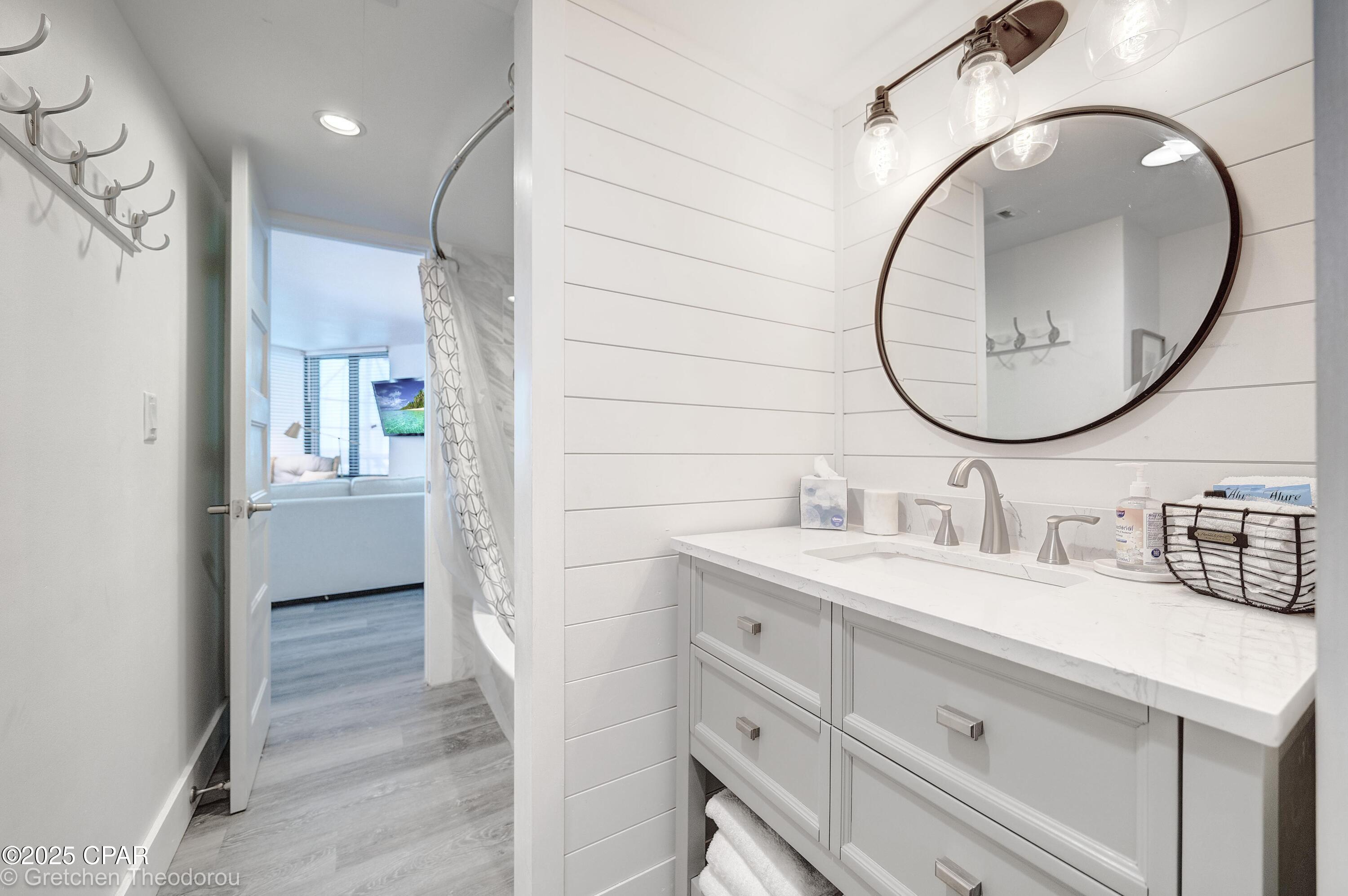 Image 29 For 9850 Thomas Drive 912w