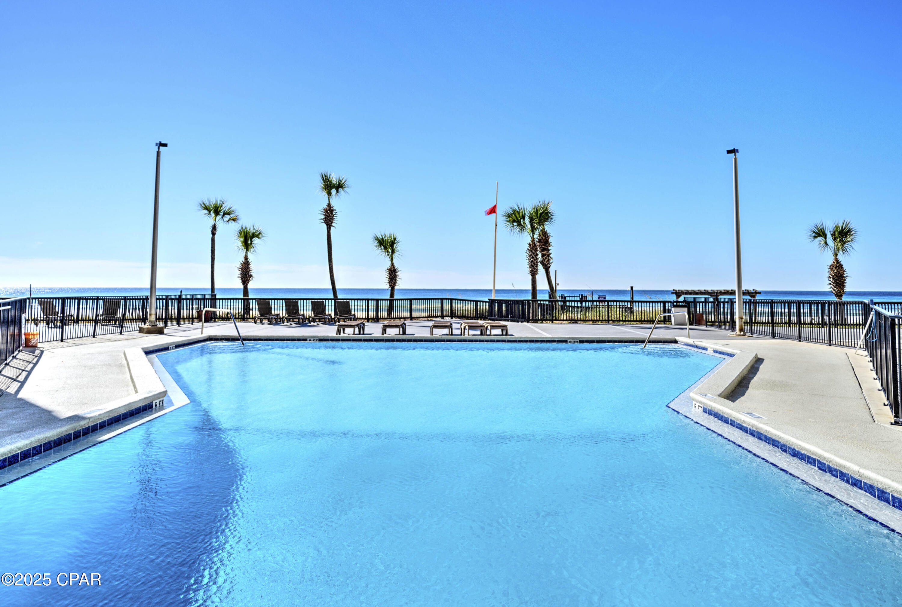 Image 31 For 9850 Thomas Drive 912w