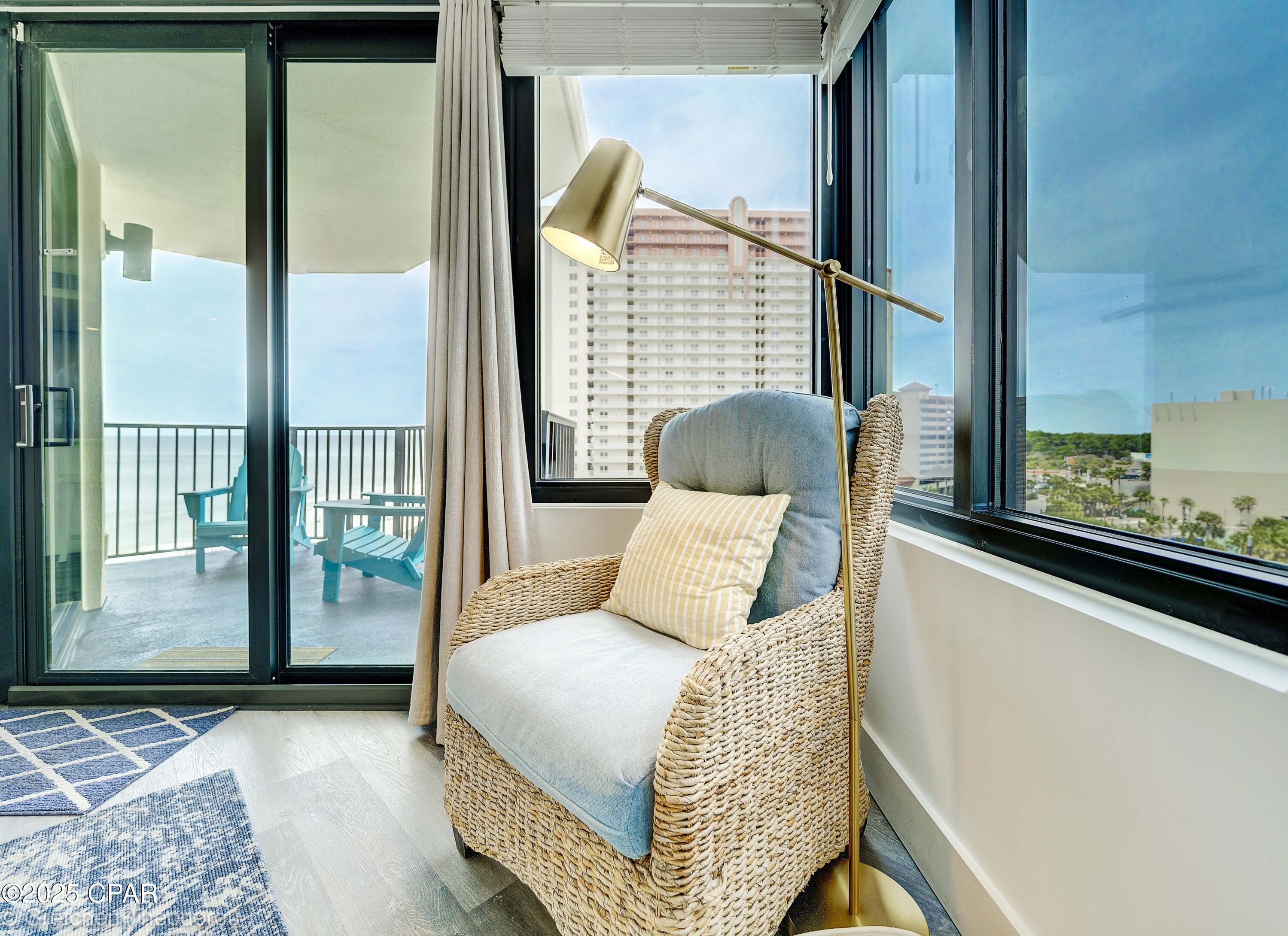 Image 8 For 9850 Thomas Drive 912w