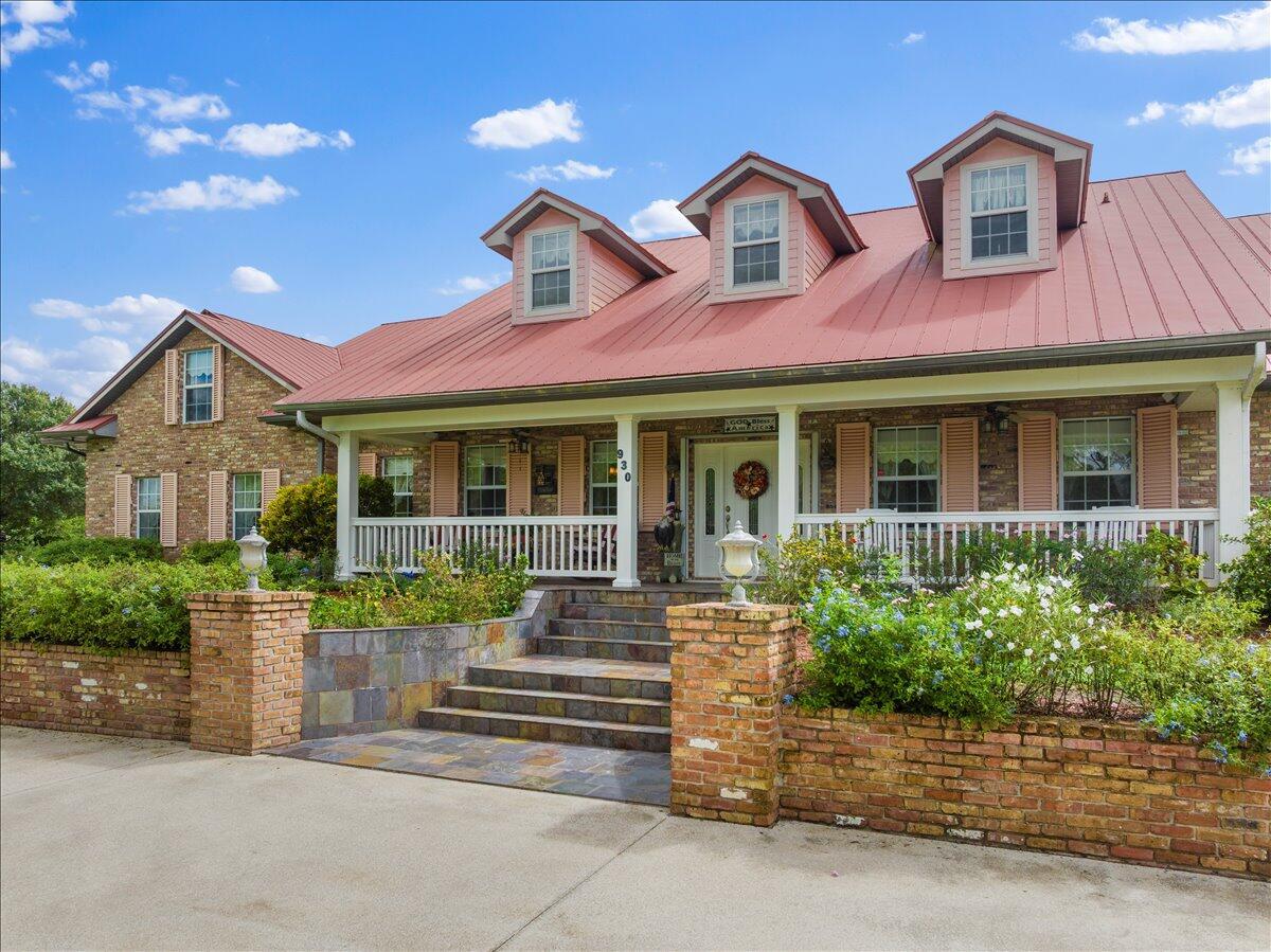 Homes for sale in Vero Beach, FL | 930 90Th Avenue, Vero Beach, FL 32966 | MLS# R11124450