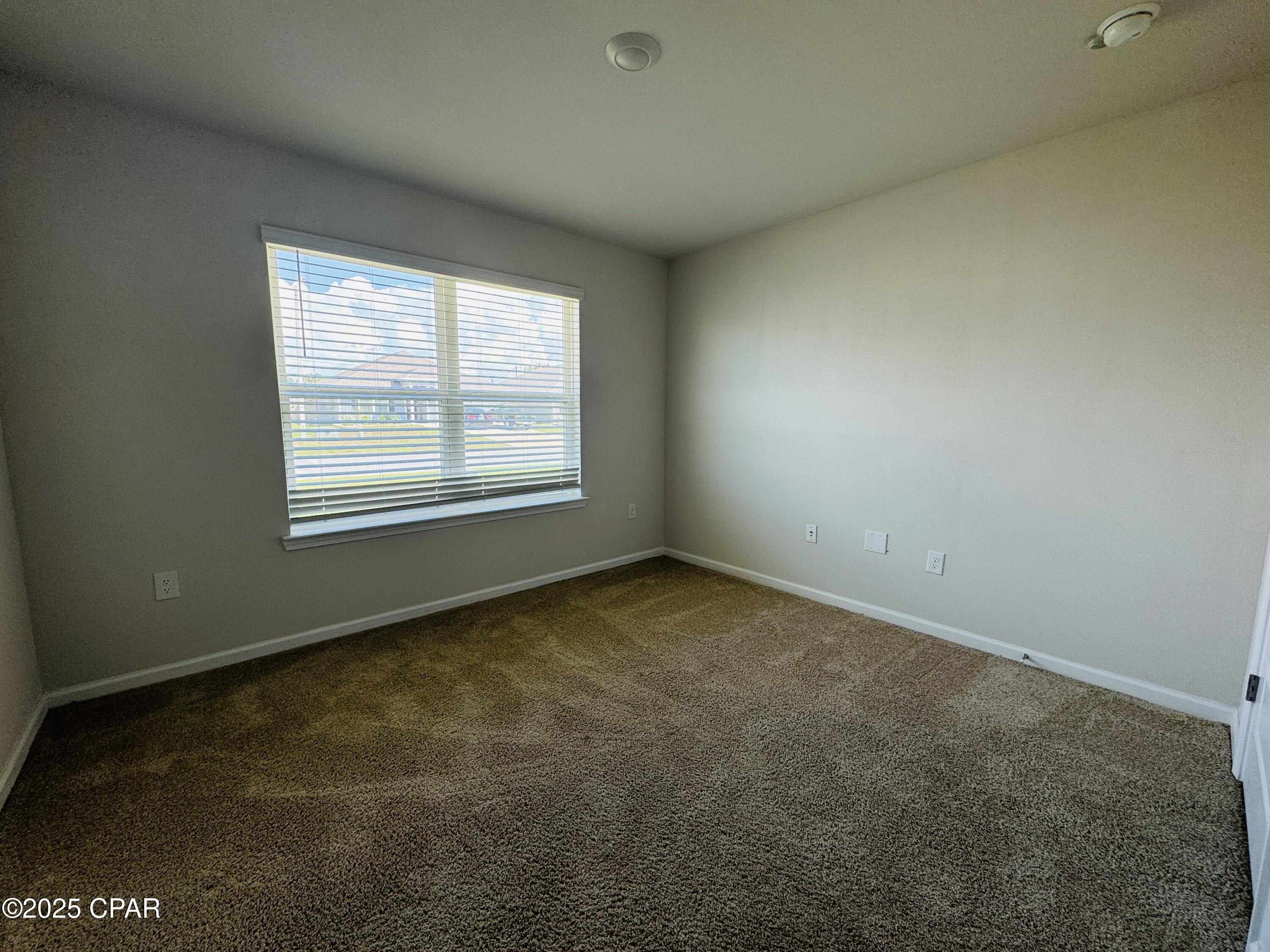 Image 15 For 4011 Silver Spur Road