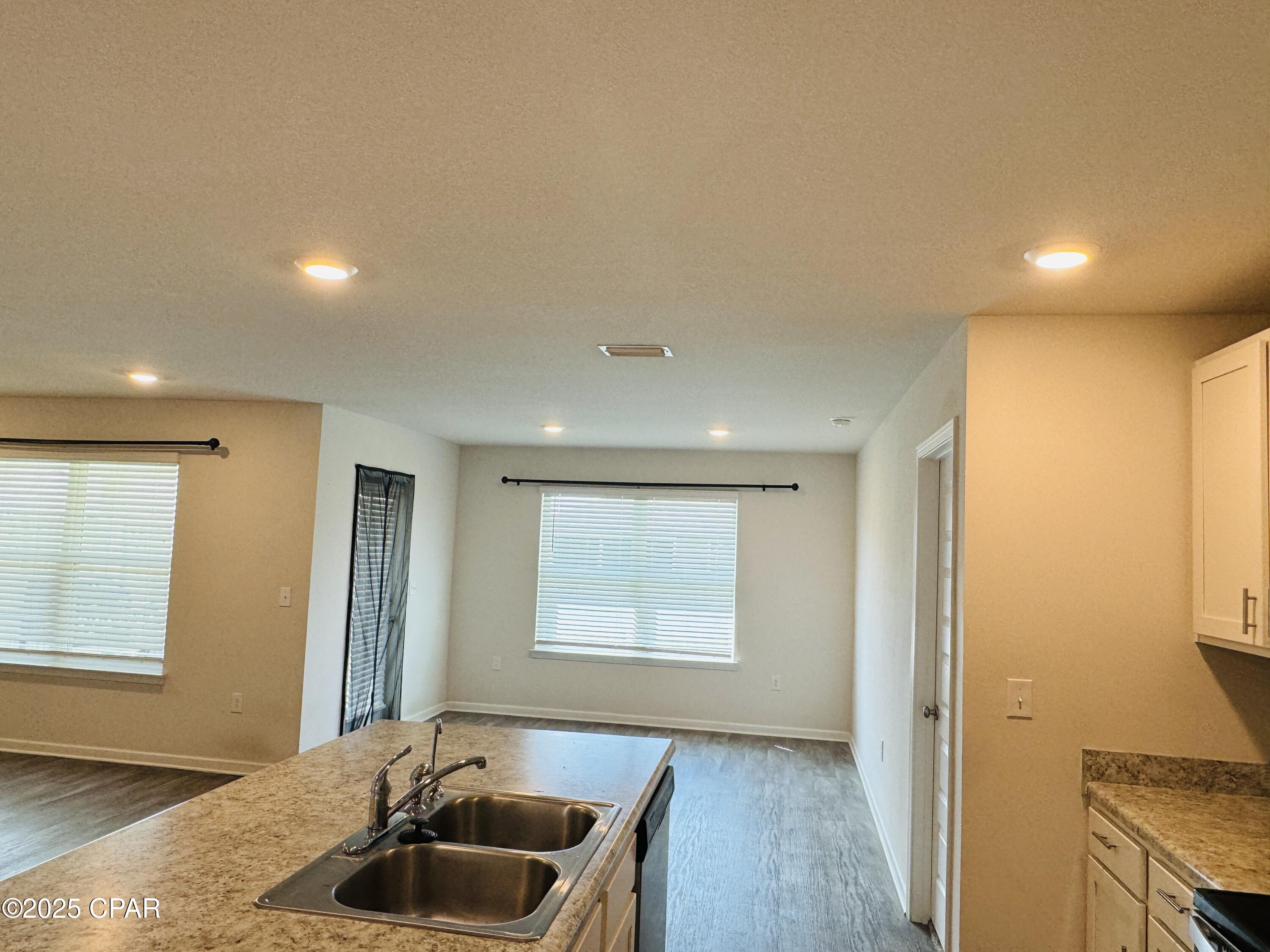 Image 5 For 4011 Silver Spur Road