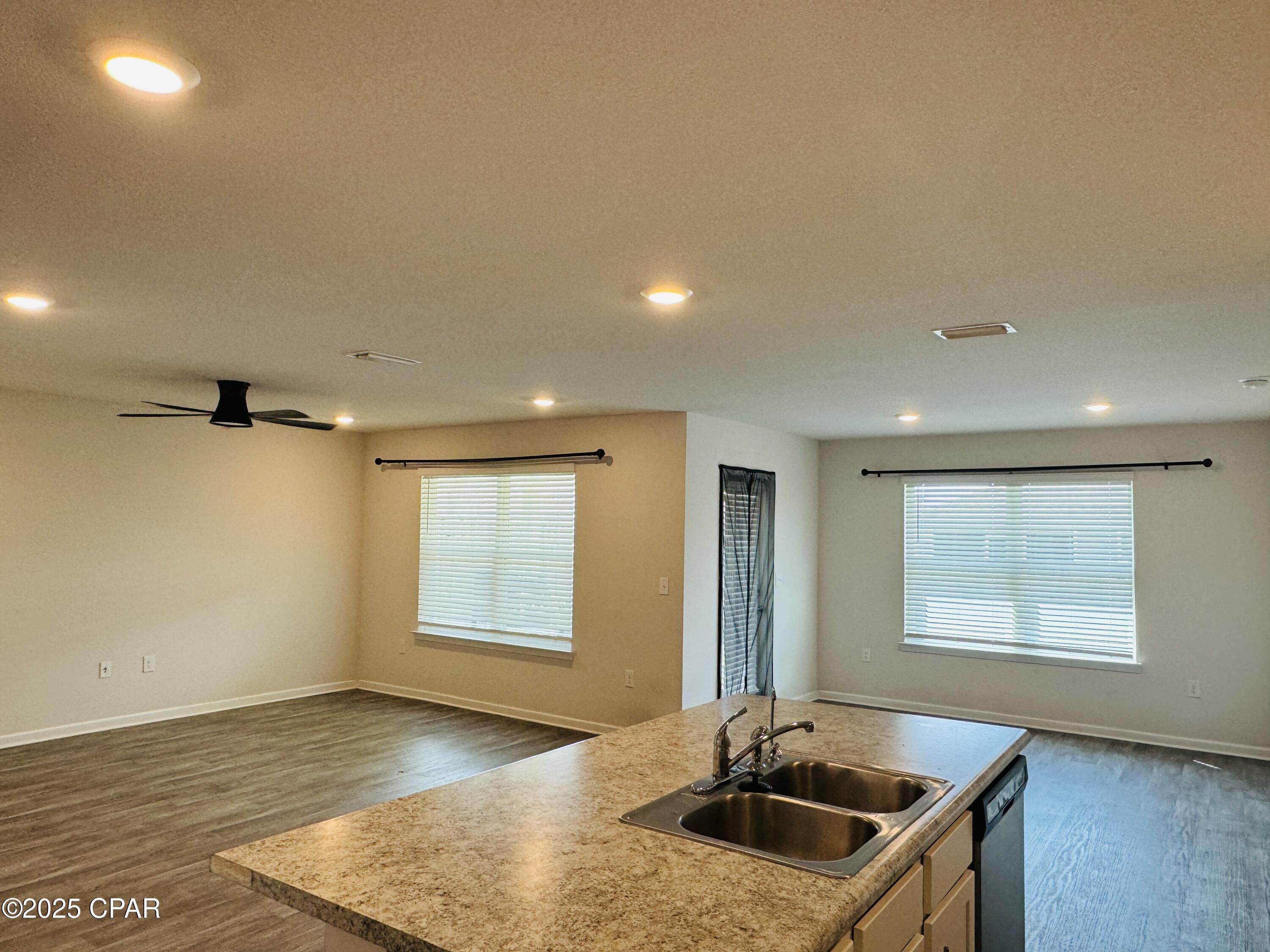 Image 6 For 4011 Silver Spur Road