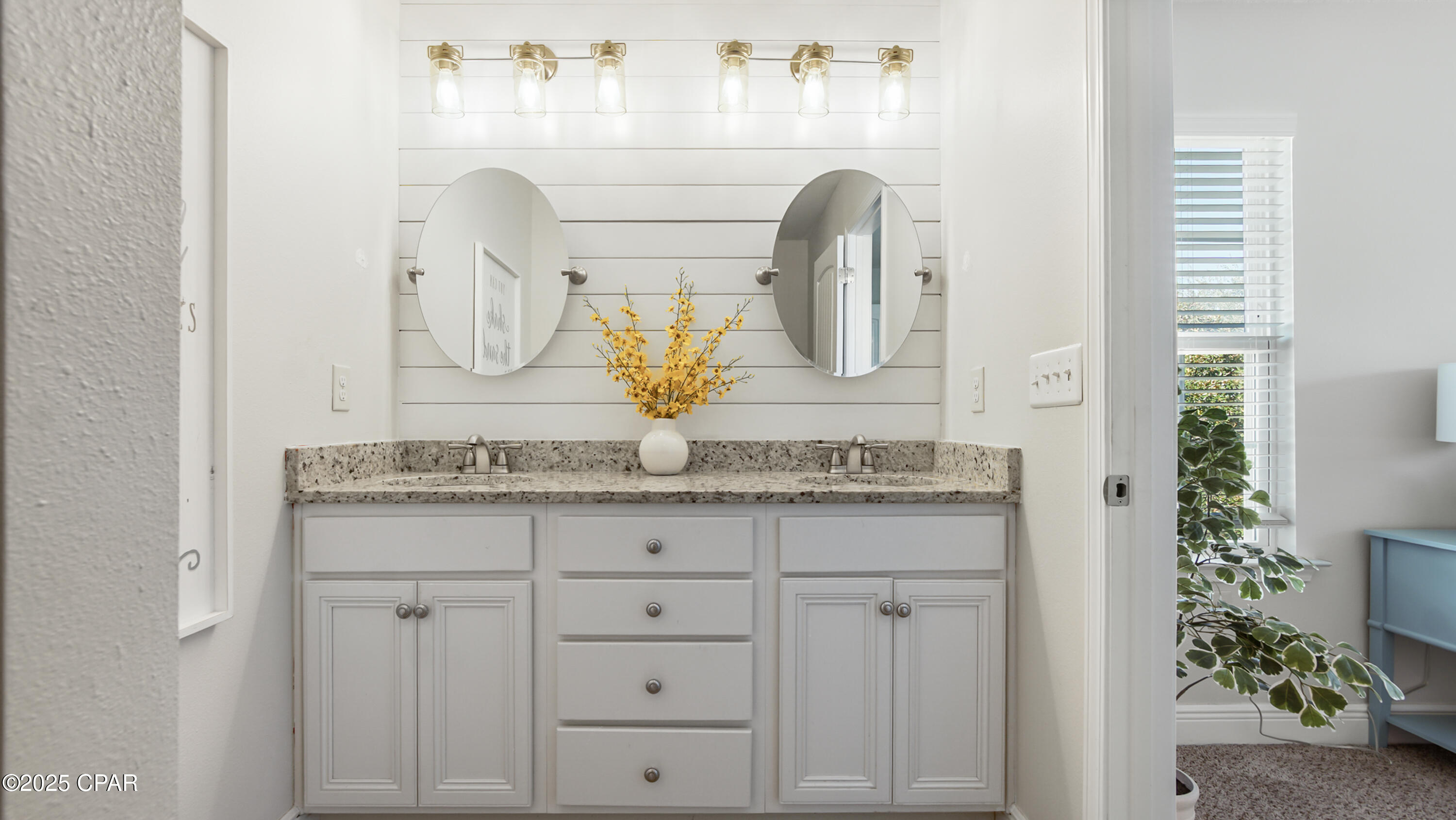 Image 19 For 308 Sand Oak Boulevard