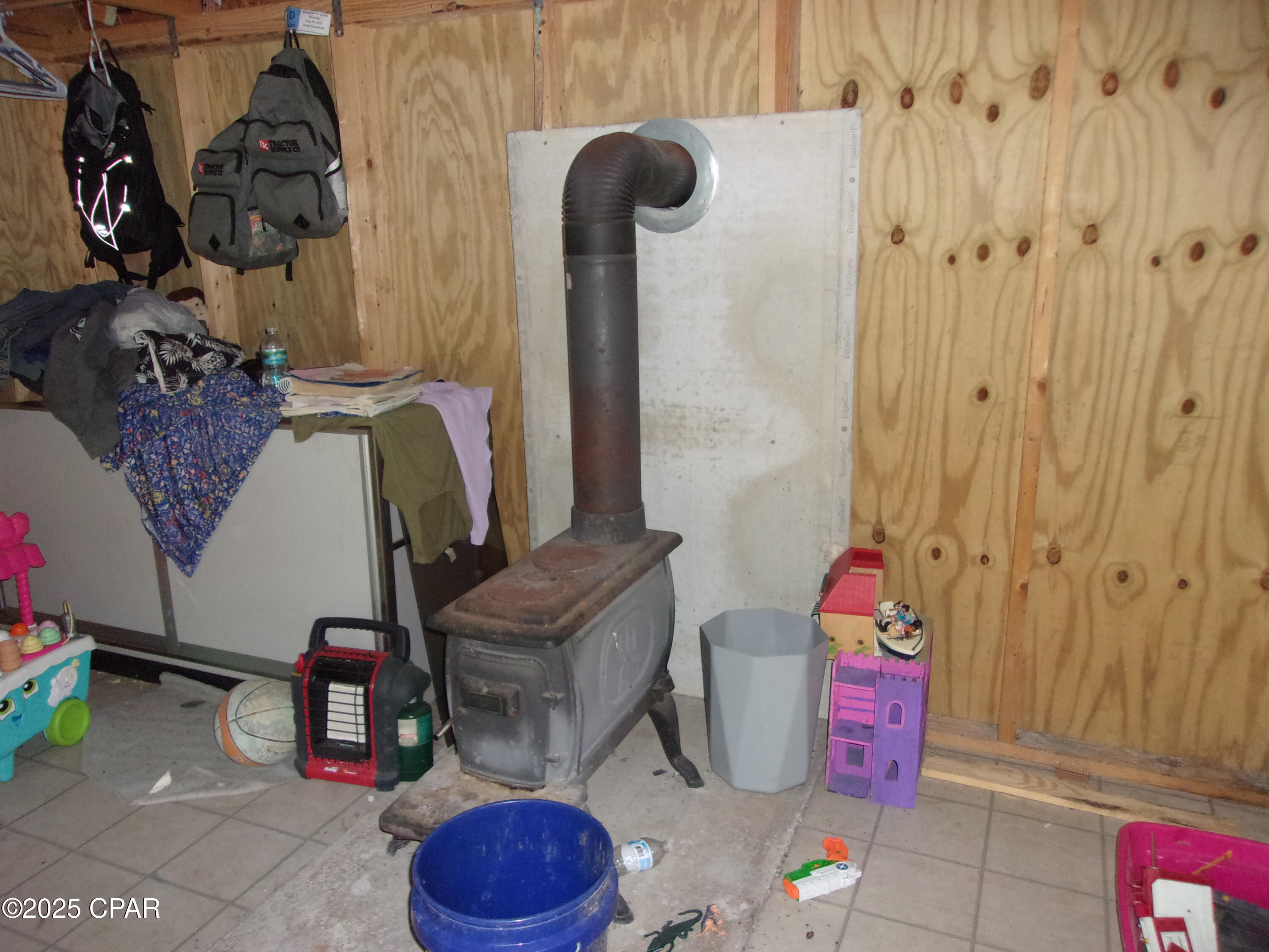 Image 11 For 1414 Highway 2