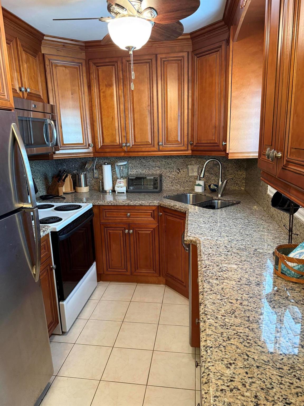 Homes for sale in Lake Worth Beach, FL | 3160 Lake Osborne Dr #112, Lake Worth Beach, FL 33461 | MLS# R11124482