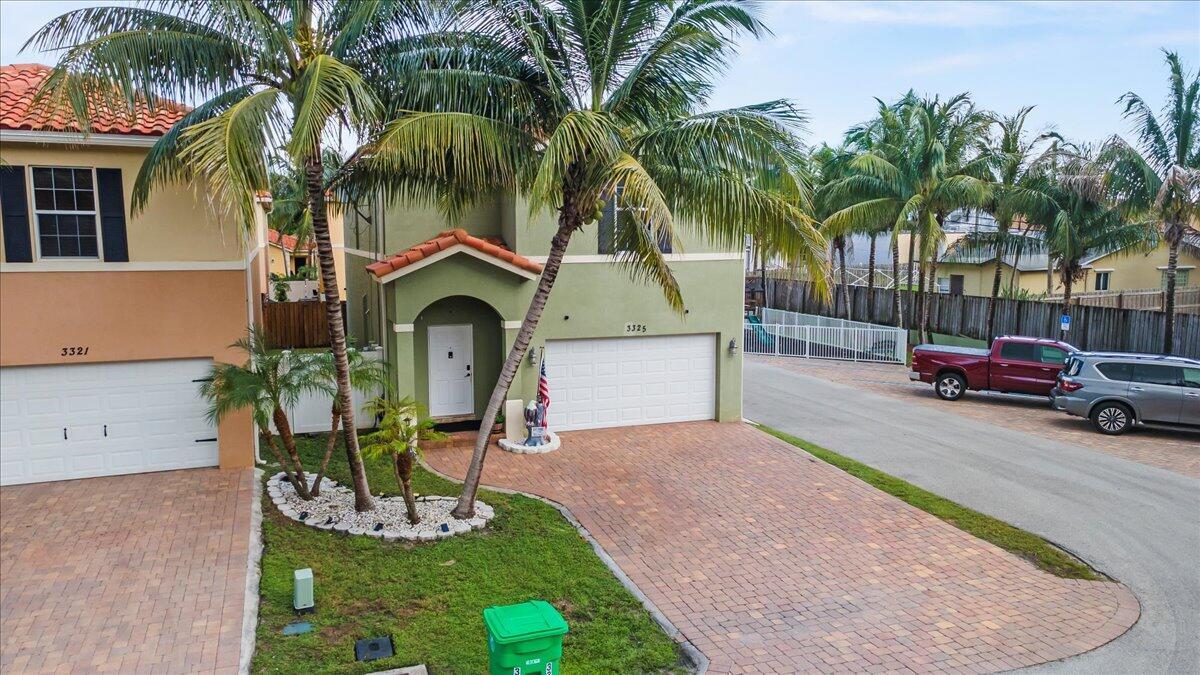 Homes for sale in Palm Springs, FL | 3325 Elizabeth Pl S, Palm Springs, FL 33461 | MLS# R11124489