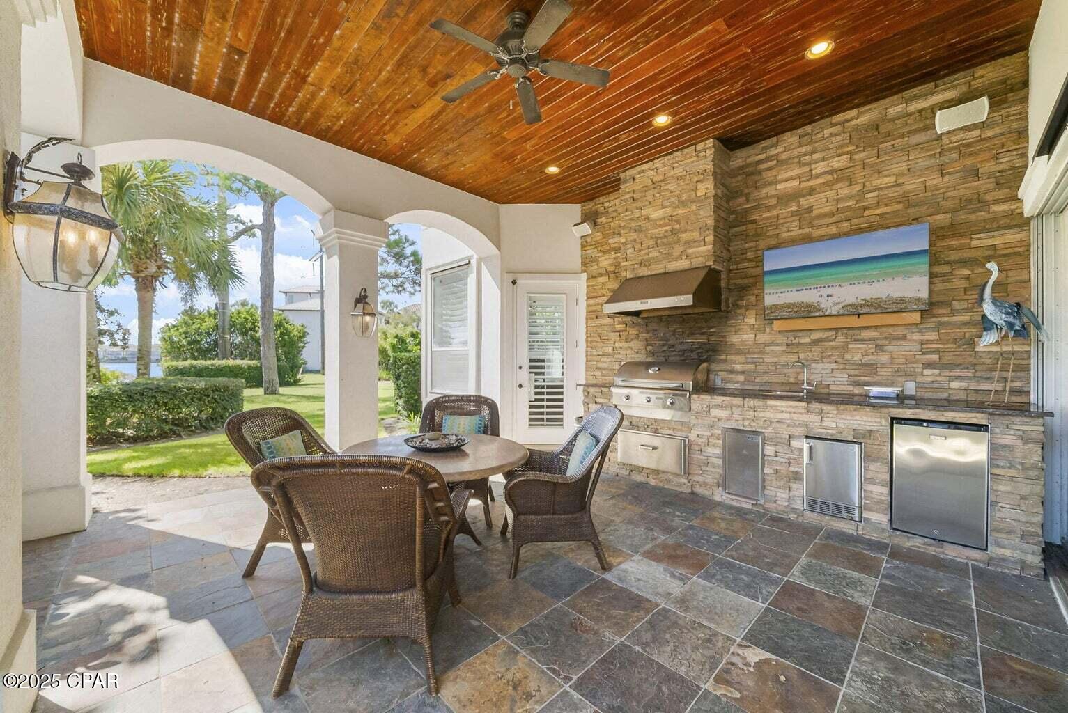 Image 14 For 4702 Seastar Vista