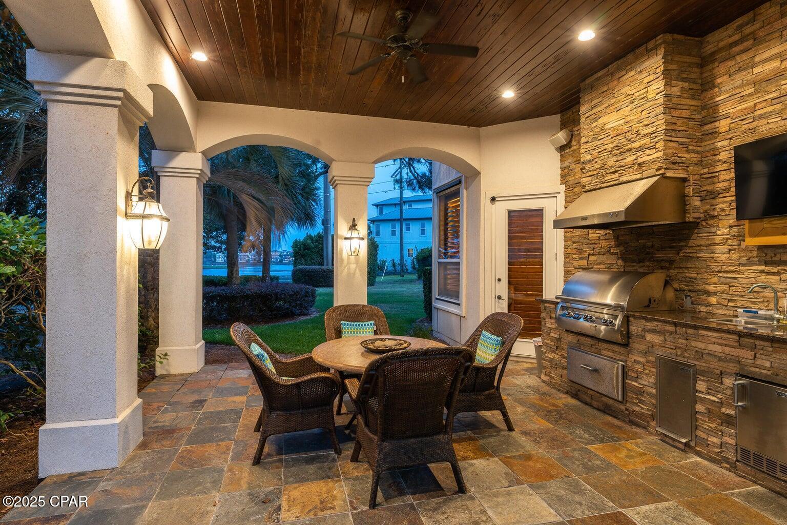 Image 17 For 4702 Seastar Vista