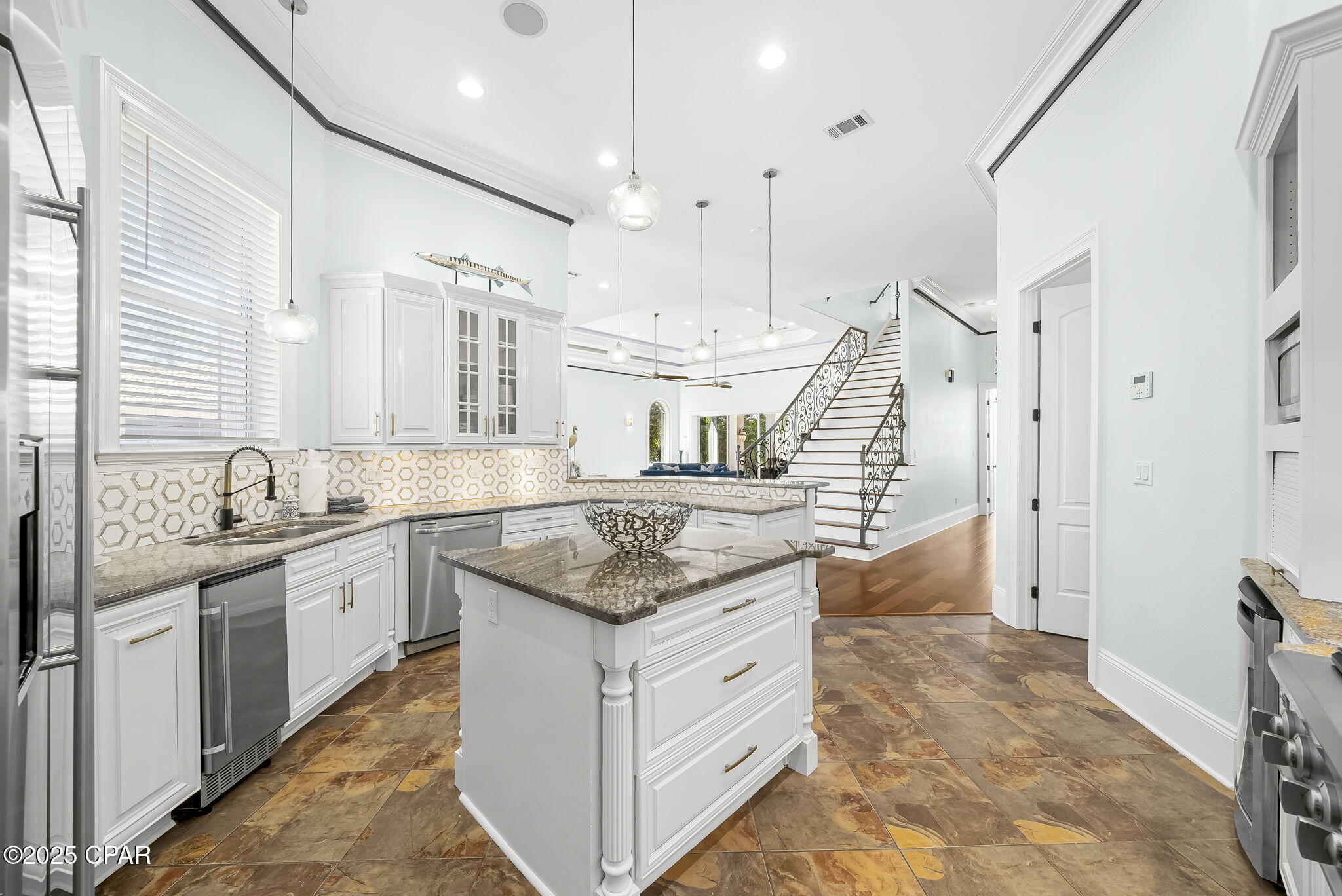 Image 27 For 4702 Seastar Vista