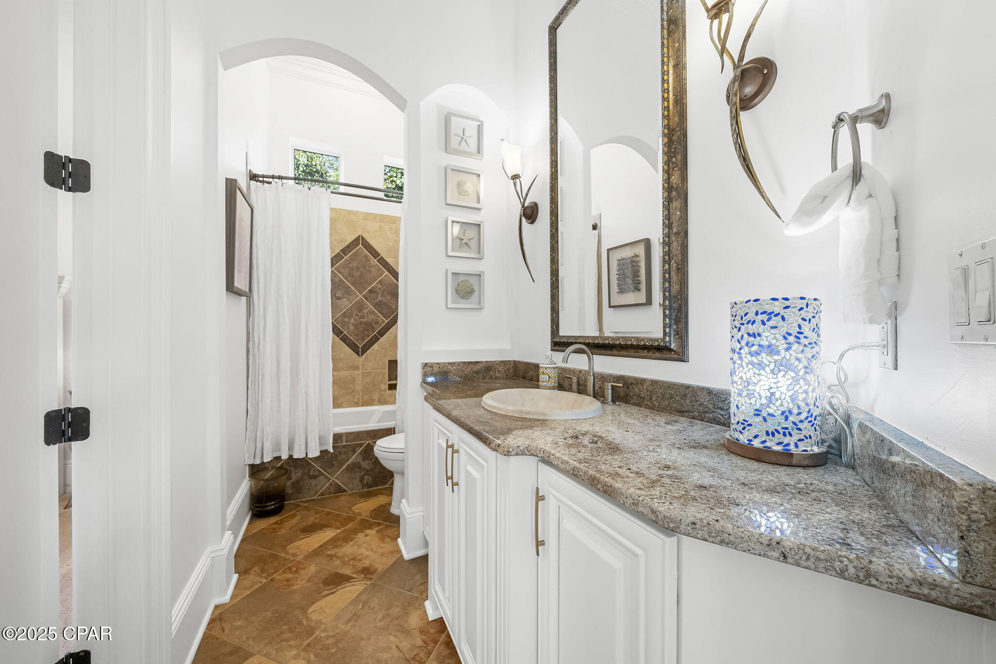 Image 38 For 4702 Seastar Vista