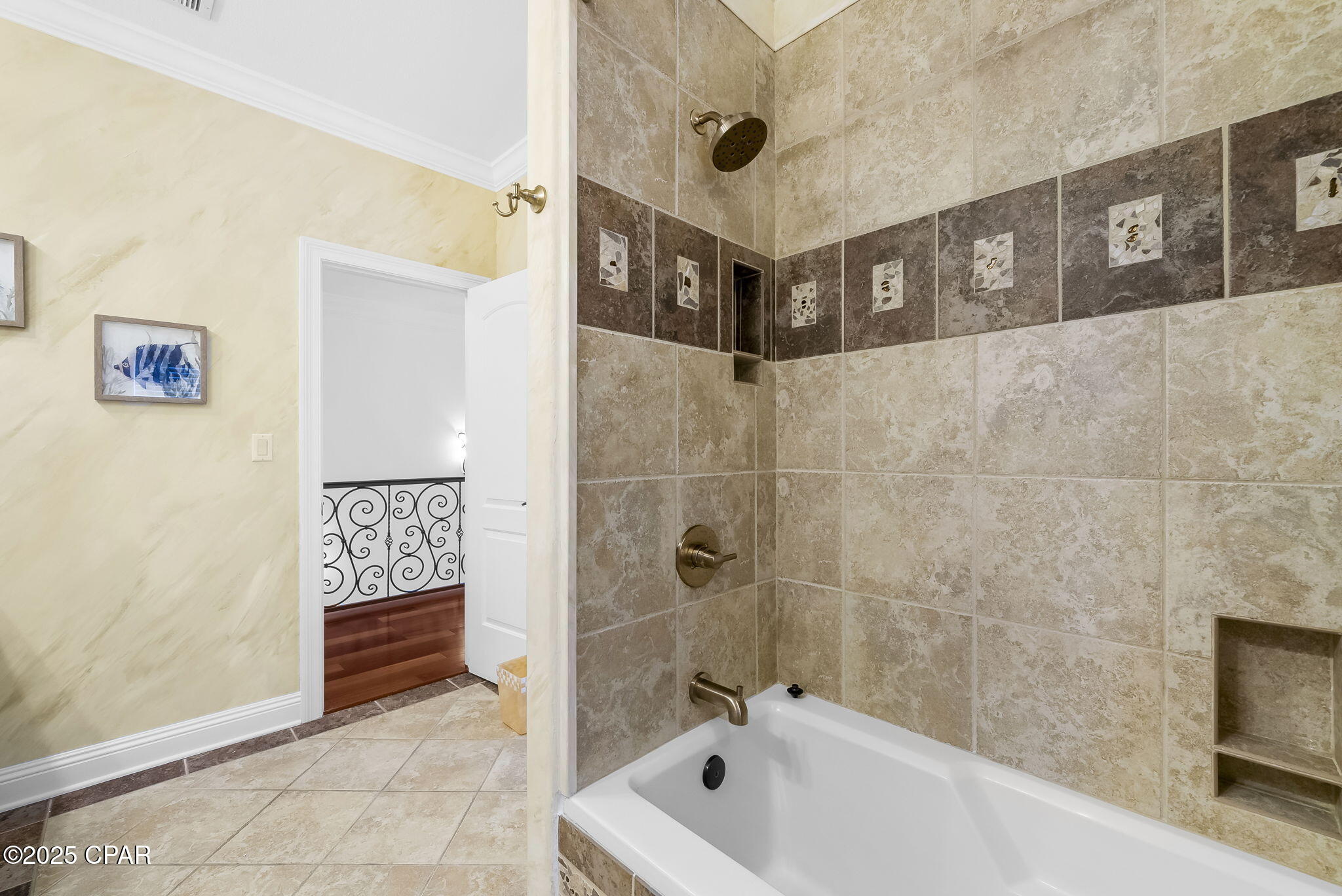 Image 60 For 4702 Seastar Vista