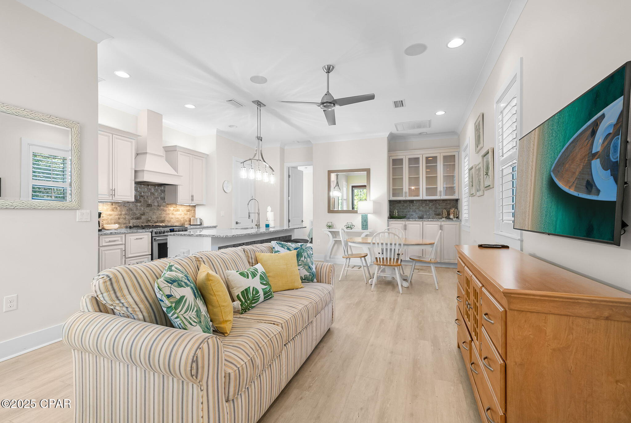 Image 63 For 4702 Seastar Vista