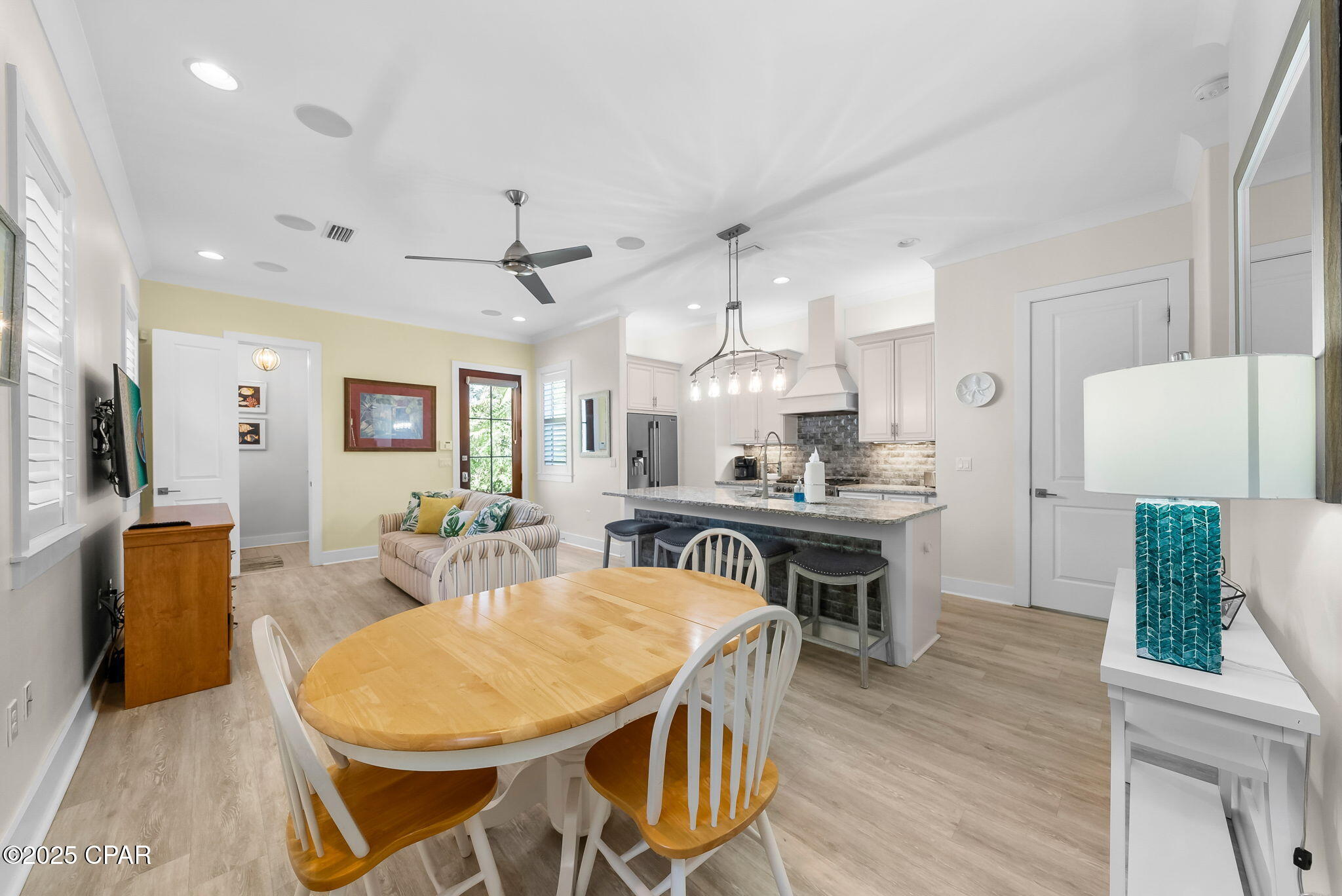 Image 70 For 4702 Seastar Vista